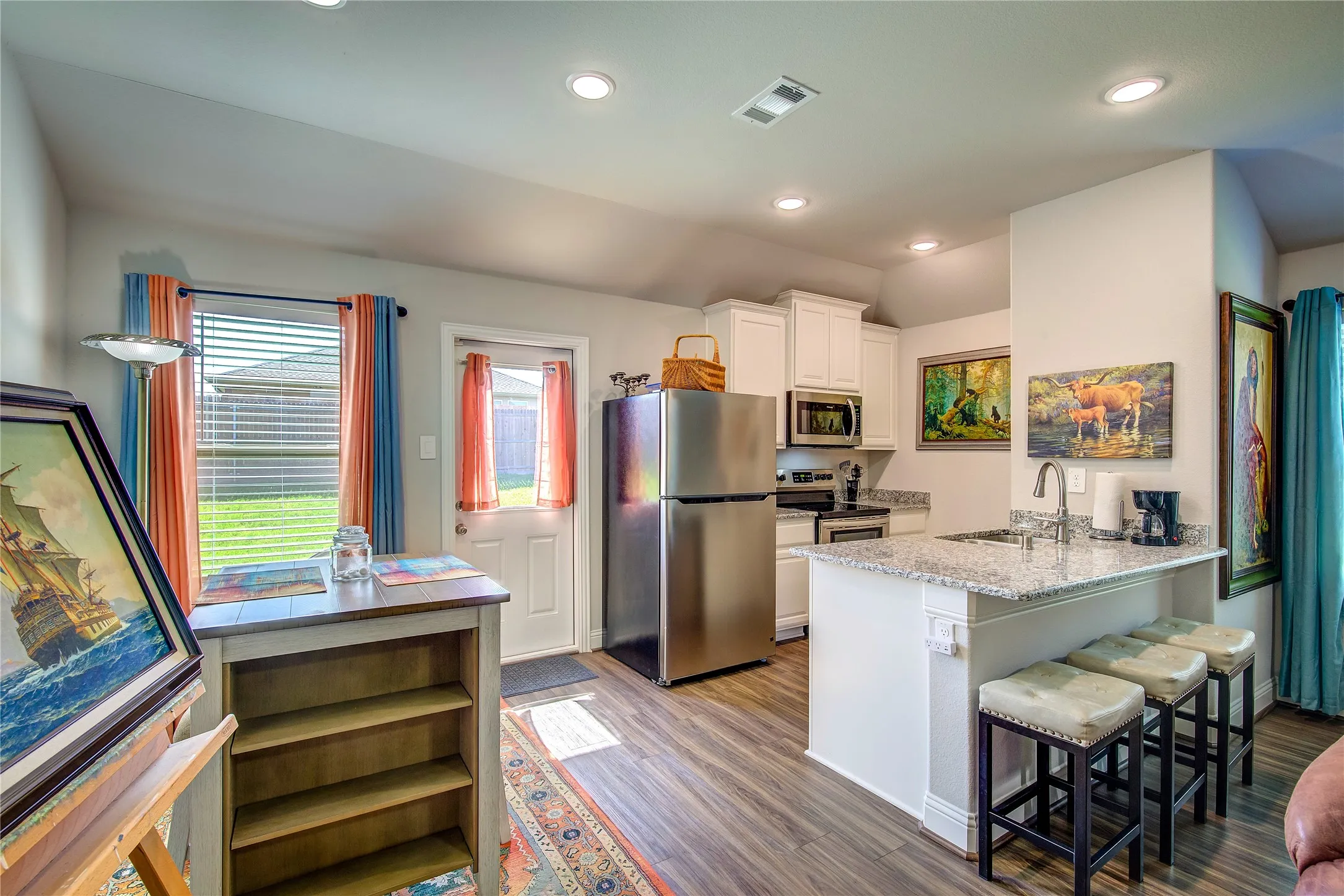 Single Family Residence For Sale in Hunt County , 6405 Graceland Drive, Greenville, Texas 75402, 3 Bedrooms, 2 Bathrooms, 1 Garage spaces, 1,169 Sqft, built in 2022, Price $219,000, mls#21293951, Real Estate Agent in Greenville, Homes For Sale in Hunt county, Homes For Sale in Greenville, Realtor in Greenville Texas, Real Estate Brokerage Independent Realty Texas, Luminita Cordes Realtor