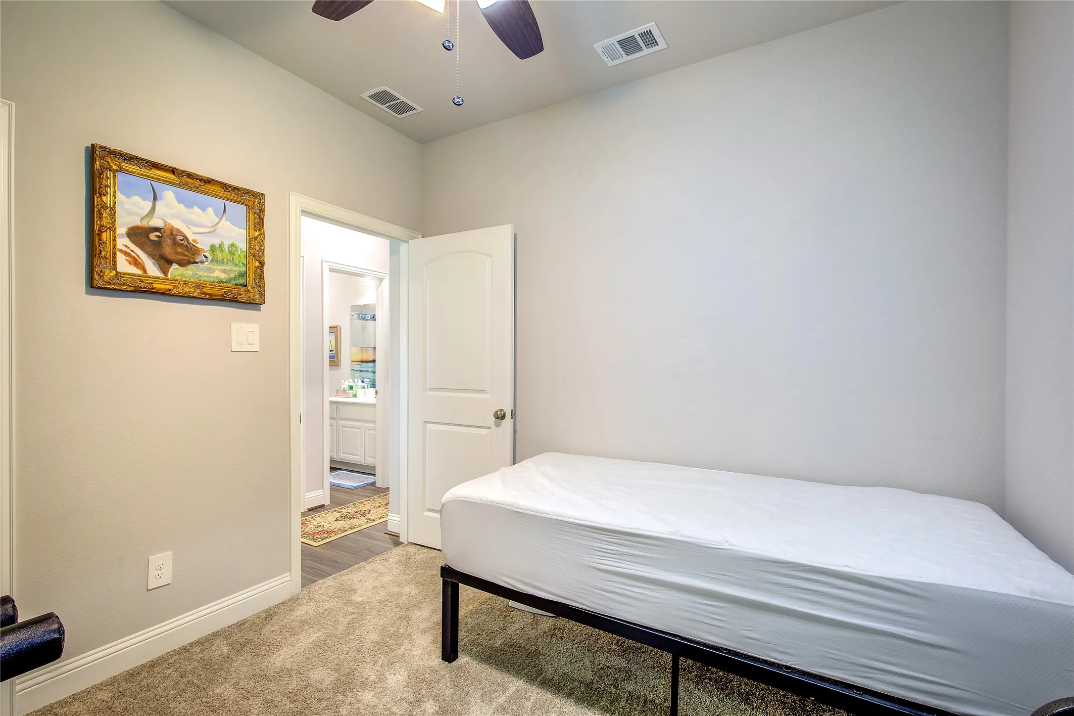 Single Family Residence For Sale in Hunt County , 6405 Graceland Drive, Greenville, Texas 75402, 3 Bedrooms, 2 Bathrooms, 1 Garage spaces, 1,169 Sqft, built in 2022, Price $219,000, mls#21293951, Real Estate Agent in Greenville, Homes For Sale in Hunt county, Homes For Sale in Greenville, Realtor in Greenville Texas, Real Estate Brokerage Independent Realty Texas, Luminita Cordes Realtor