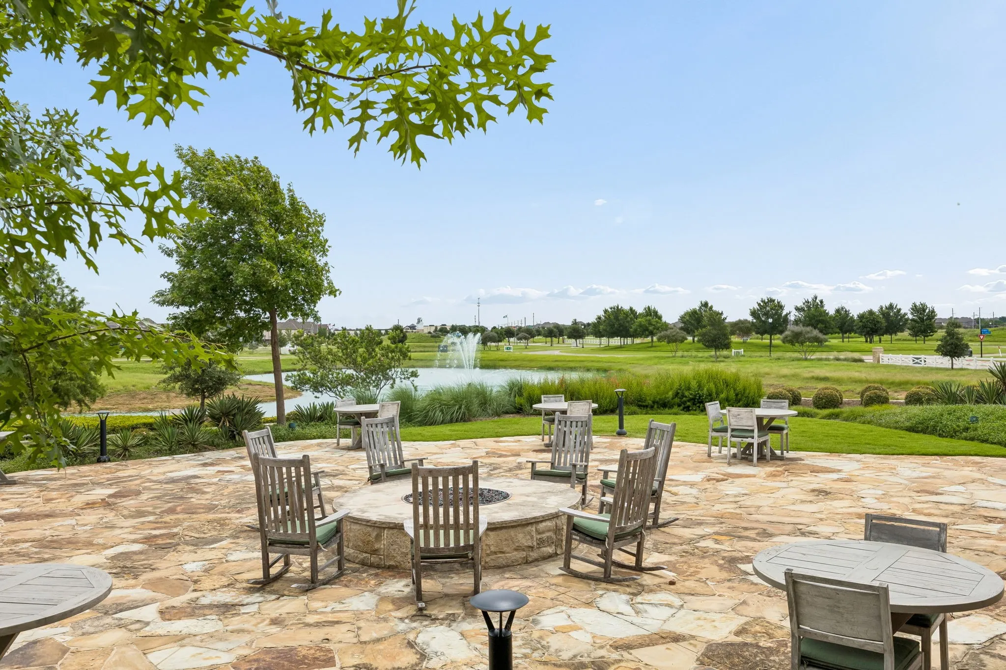 Single Family Residence For Sale in Denton County , 3609 Palmetto, Aubrey, Texas 76227, 4 Bedroom, 3 Bathroom, 2 Garage spaces, 2,380 Sqft, built in 2021, mls#21293781, Real Estate Agent in Aubrey, Homes For Sale in Denton county, Homes For Sale in Aubrey, Realtor in Aubrey Texas, Real Estate Brokerage Independent Realty Texas, Luminita Cordes Realtor