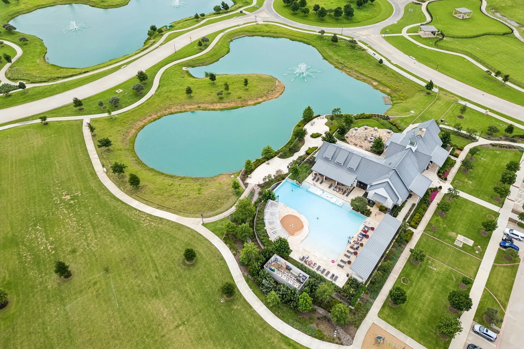 Single Family Residence For Sale in Denton County , 3609 Palmetto, Aubrey, Texas 76227, 4 Bedroom, 3 Bathroom, 2 Garage spaces, 2,380 Sqft, built in 2021, mls#21293781, Real Estate Agent in Aubrey, Homes For Sale in Denton county, Homes For Sale in Aubrey, Realtor in Aubrey Texas, Real Estate Brokerage Independent Realty Texas, Luminita Cordes Realtor