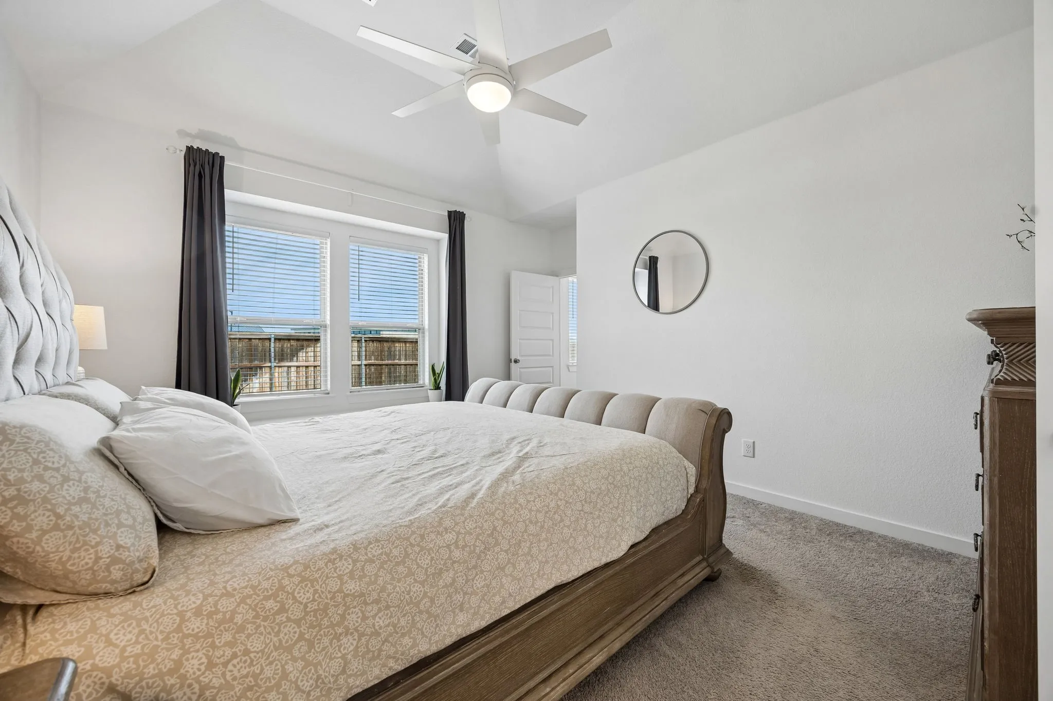 Single Family Residence For Sale in Denton County , 3609 Palmetto, Aubrey, Texas 76227, 4 Bedroom, 3 Bathroom, 2 Garage spaces, 2,380 Sqft, built in 2021, mls#21293781, Real Estate Agent in Aubrey, Homes For Sale in Denton county, Homes For Sale in Aubrey, Realtor in Aubrey Texas, Real Estate Brokerage Independent Realty Texas, Luminita Cordes Realtor
