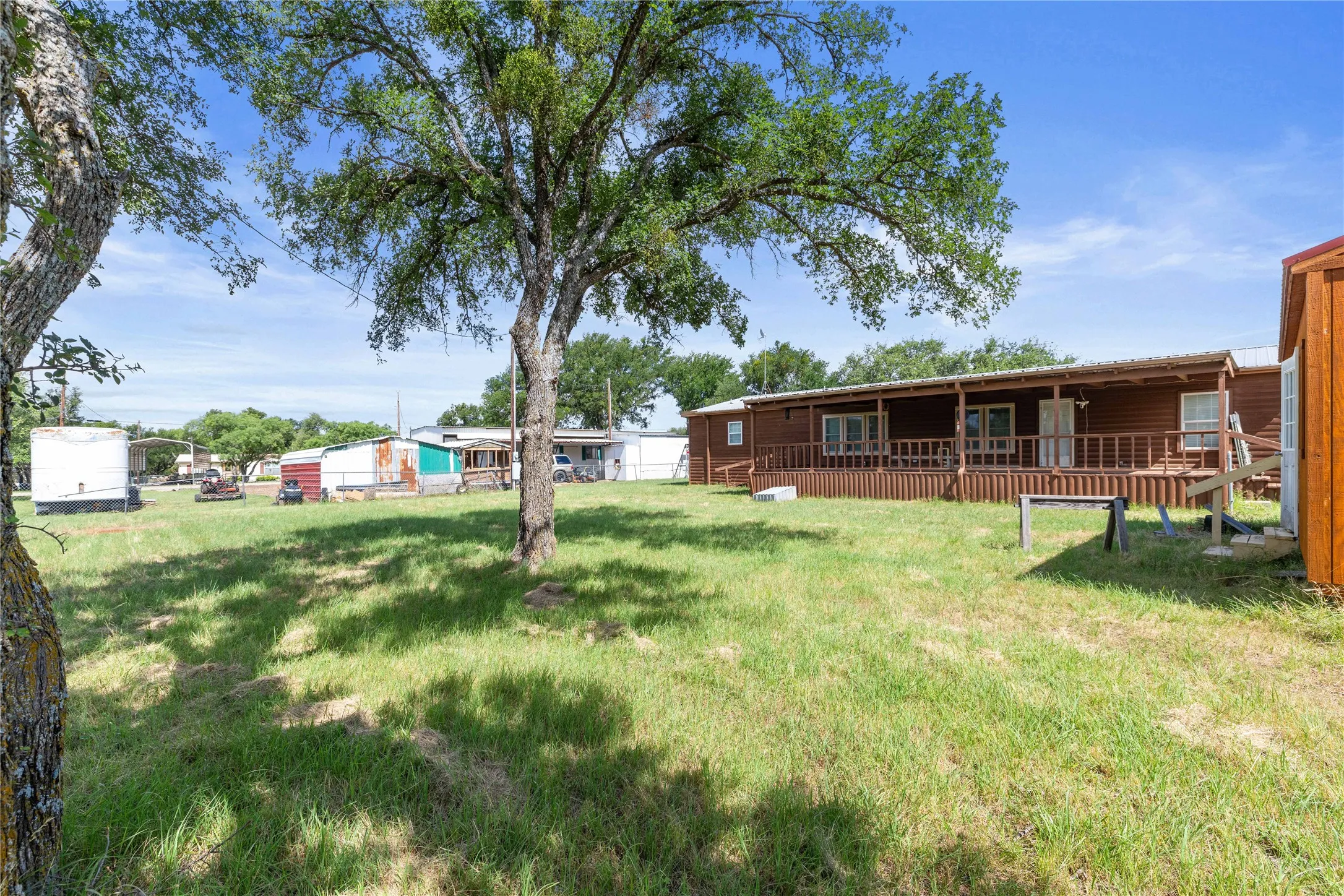 Manufactured Home For Sale in Brown County , 3081 Beachside Drive, May, Texas 76857, 3 Bedroom, 2 Bathroom, Garage spaces, 2,164 Sqft, built in 2008, mls#21292756, Real Estate Agent in May, Homes For Sale in Brown county, Homes For Sale in May, Realtor in May Texas, Real Estate Brokerage Independent Realty Texas, Luminita Cordes Realtor