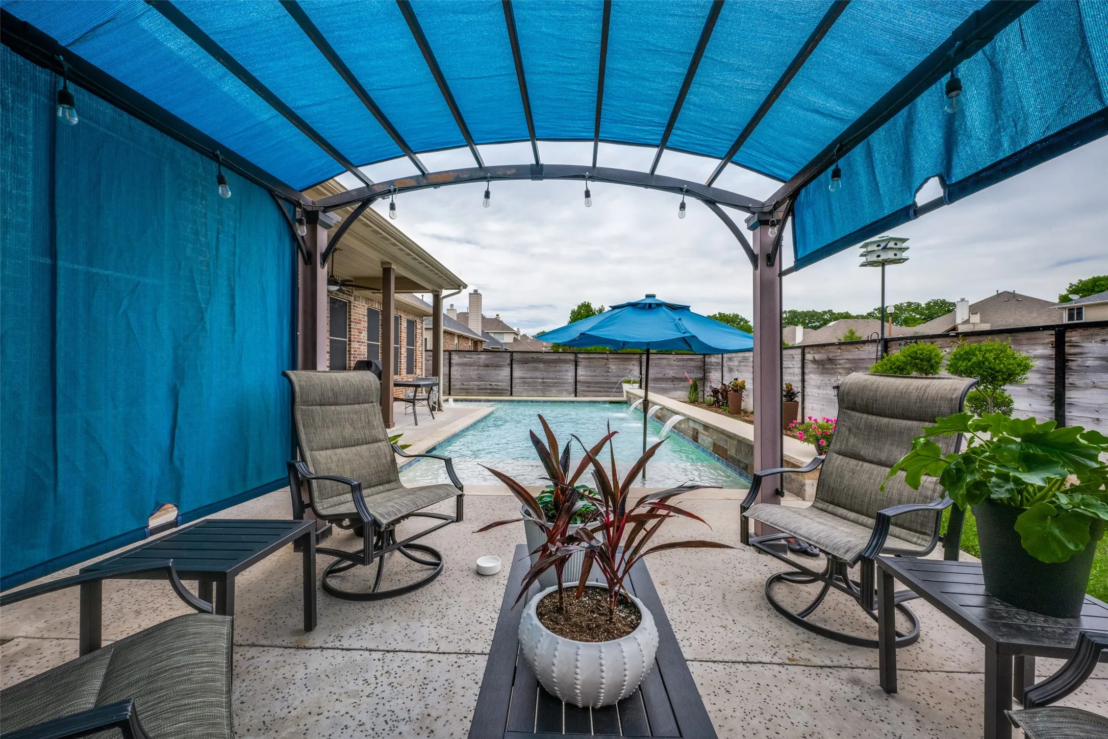Single Family Residence For Sale in Denton County , 6017 Ricks Road, Denton, Texas 76210, 4 Bedroom, 3 Bathroom, 2 Garage spaces, 3,056 Sqft, built in 2014, mls#21293974, Real Estate Agent in Denton, Homes For Sale in Denton county, Homes For Sale in Denton, Realtor in Denton Texas, Real Estate Brokerage Independent Realty Texas, Luminita Cordes Realtor