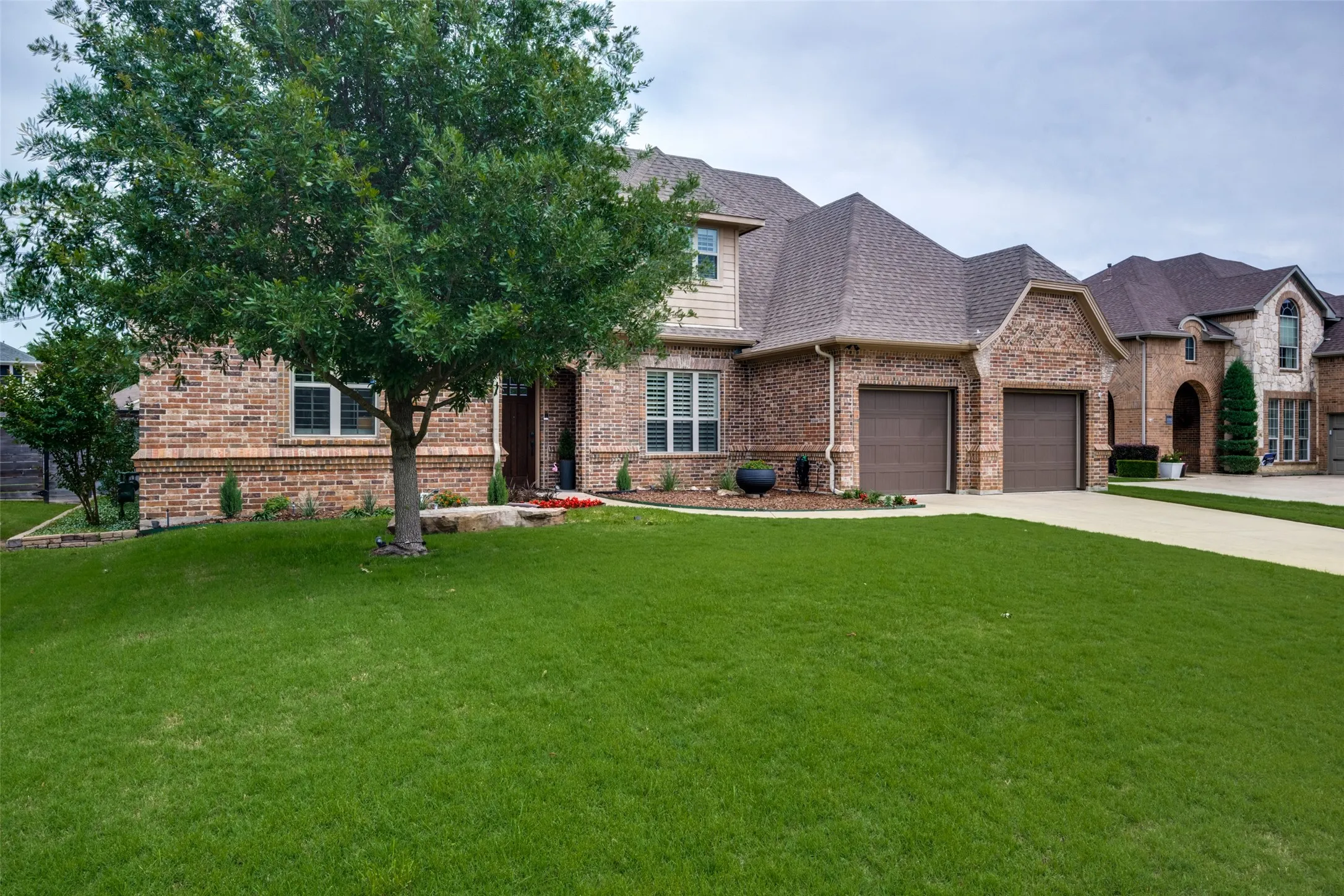 Single Family Residence For Sale in Denton County , 6017 Ricks Road, Denton, Texas 76210, 4 Bedroom, 3 Bathroom, 2 Garage spaces, 3,056 Sqft, built in 2014, mls#21293974, Real Estate Agent in Denton, Homes For Sale in Denton county, Homes For Sale in Denton, Realtor in Denton Texas, Real Estate Brokerage Independent Realty Texas, Luminita Cordes Realtor