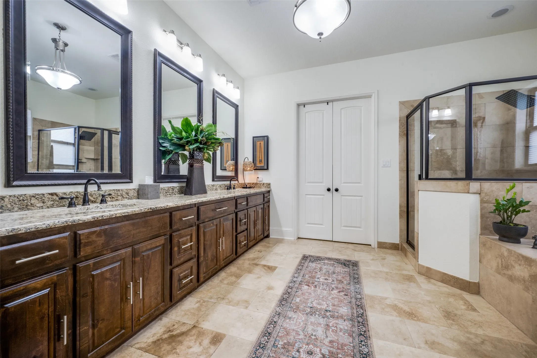 Single Family Residence For Sale in Denton County , 6017 Ricks Road, Denton, Texas 76210, 4 Bedroom, 3 Bathroom, 2 Garage spaces, 3,056 Sqft, built in 2014, mls#21293974, Real Estate Agent in Denton, Homes For Sale in Denton county, Homes For Sale in Denton, Realtor in Denton Texas, Real Estate Brokerage Independent Realty Texas, Luminita Cordes Realtor