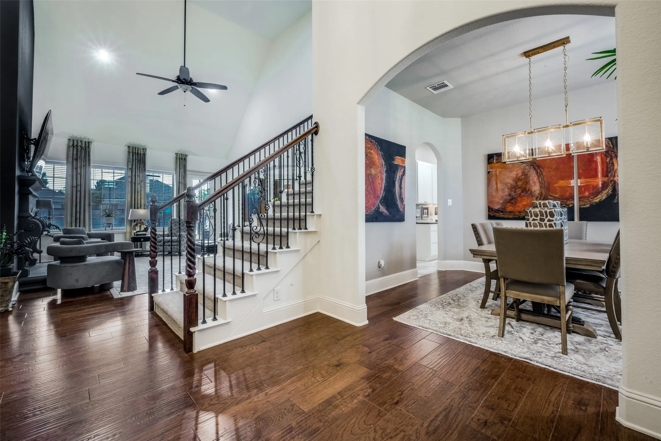 Single Family Residence For Sale in Denton County , 6017 Ricks Road, Denton, Texas 76210, 4 Bedroom, 3 Bathroom, 2 Garage spaces, 3,056 Sqft, built in 2014, mls#21293974, Real Estate Agent in Denton, Homes For Sale in Denton county, Homes For Sale in Denton, Realtor in Denton Texas, Real Estate Brokerage Independent Realty Texas, Luminita Cordes Realtor