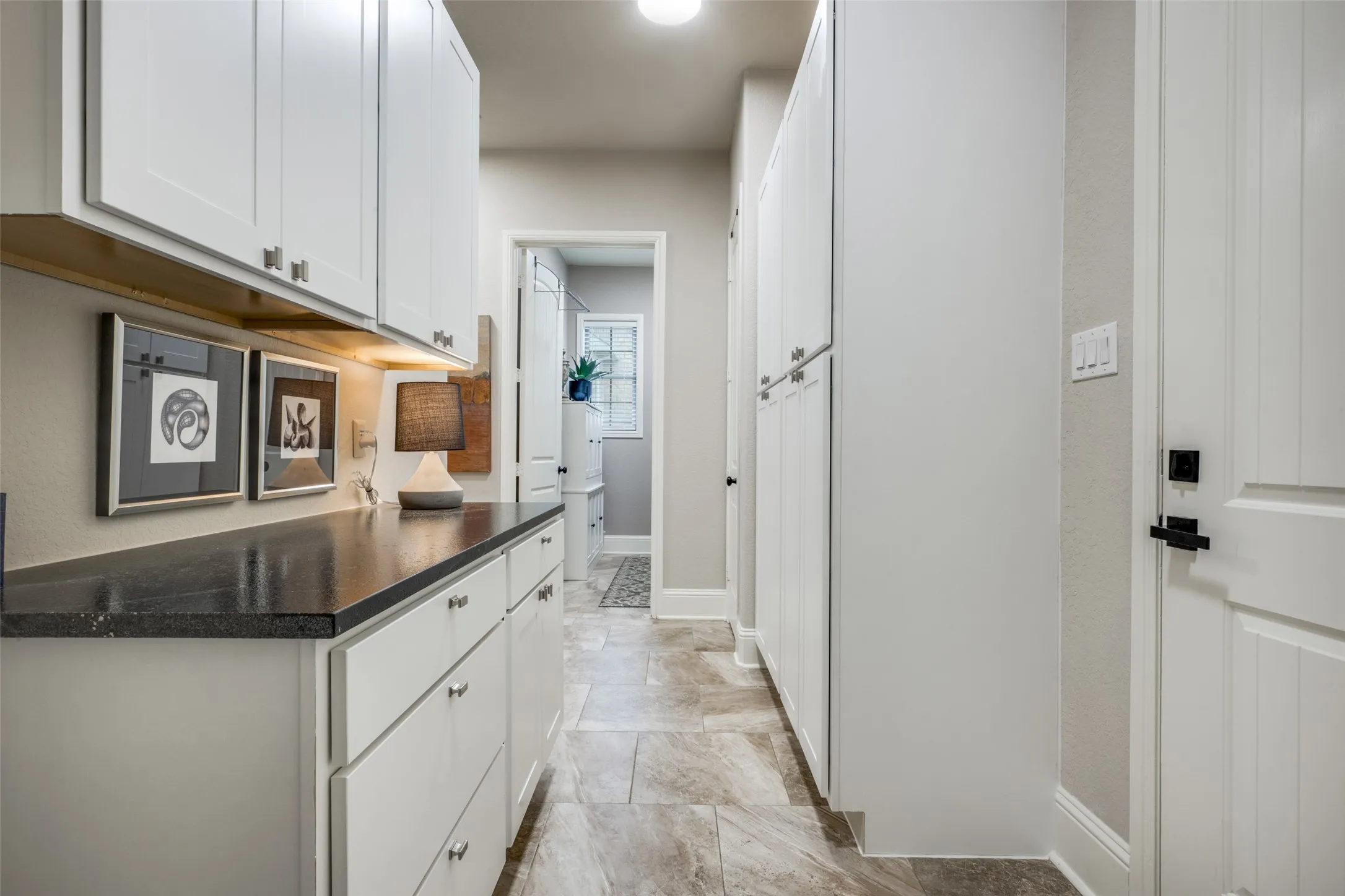 Single Family Residence For Sale in Denton County , 6017 Ricks Road, Denton, Texas 76210, 4 Bedroom, 3 Bathroom, 2 Garage spaces, 3,056 Sqft, built in 2014, mls#21293974, Real Estate Agent in Denton, Homes For Sale in Denton county, Homes For Sale in Denton, Realtor in Denton Texas, Real Estate Brokerage Independent Realty Texas, Luminita Cordes Realtor