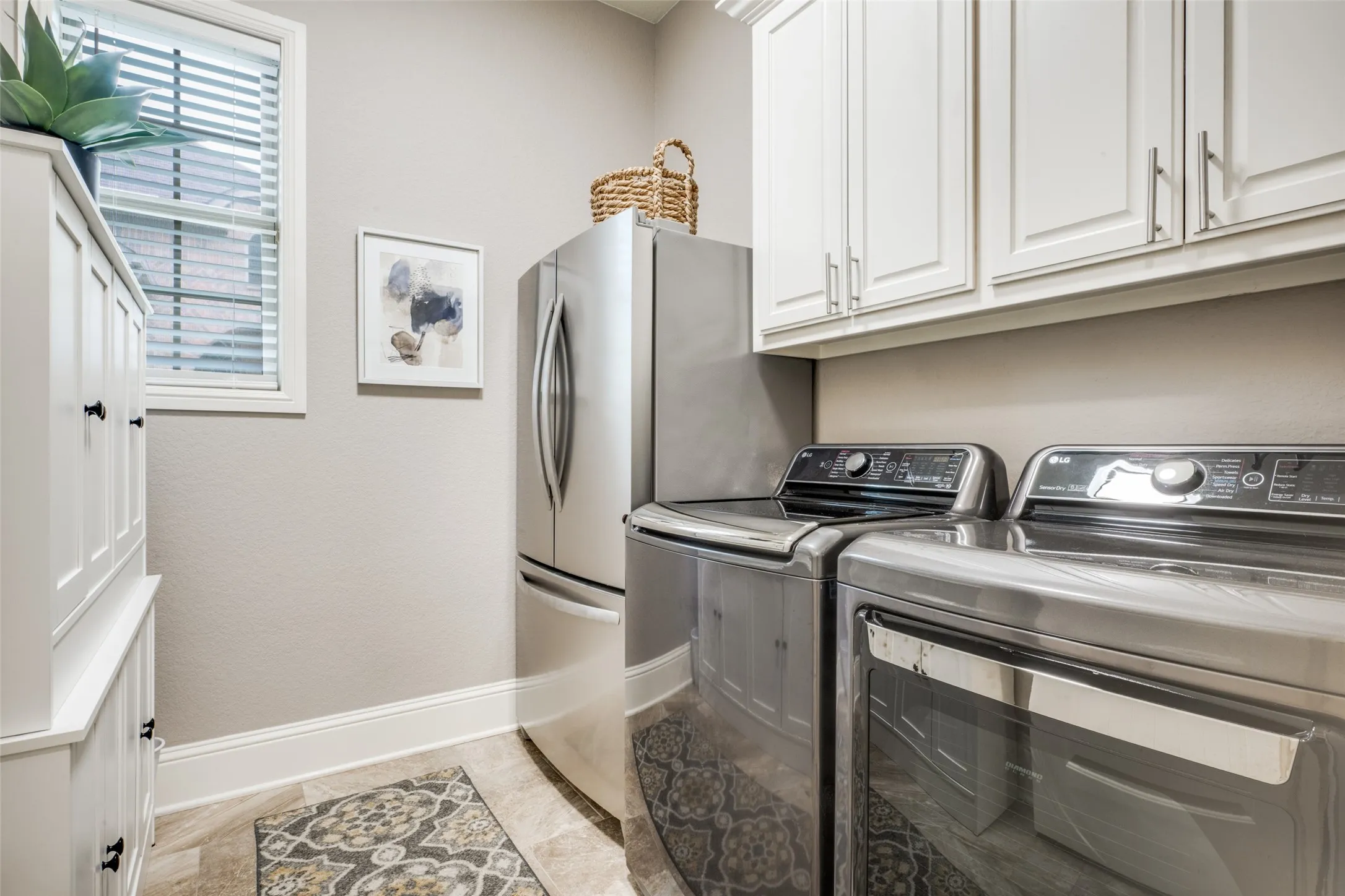 Single Family Residence For Sale in Denton County , 6017 Ricks Road, Denton, Texas 76210, 4 Bedroom, 3 Bathroom, 2 Garage spaces, 3,056 Sqft, built in 2014, mls#21293974, Real Estate Agent in Denton, Homes For Sale in Denton county, Homes For Sale in Denton, Realtor in Denton Texas, Real Estate Brokerage Independent Realty Texas, Luminita Cordes Realtor