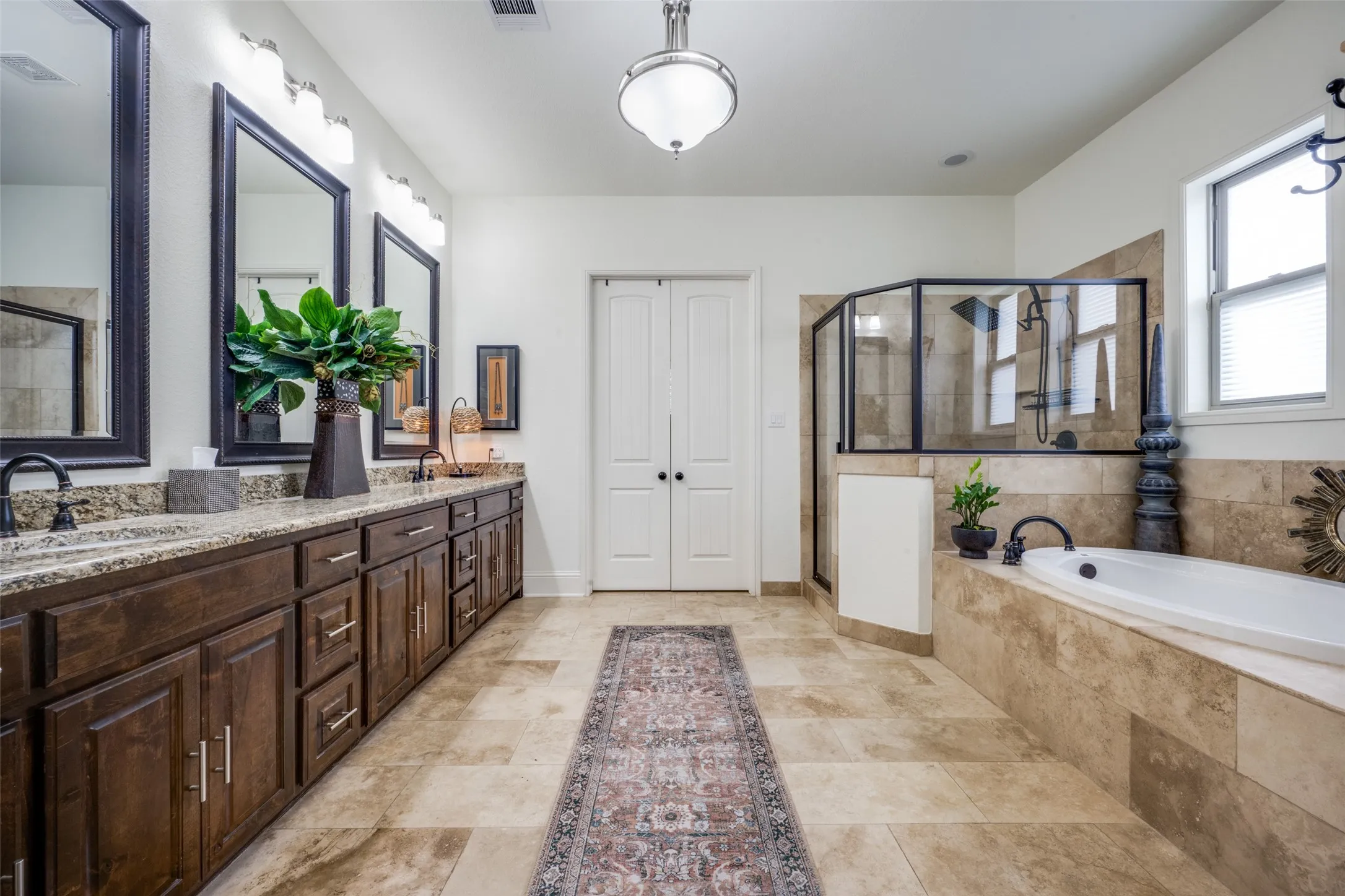 Single Family Residence For Sale in Denton County , 6017 Ricks Road, Denton, Texas 76210, 4 Bedroom, 3 Bathroom, 2 Garage spaces, 3,056 Sqft, built in 2014, mls#21293974, Real Estate Agent in Denton, Homes For Sale in Denton county, Homes For Sale in Denton, Realtor in Denton Texas, Real Estate Brokerage Independent Realty Texas, Luminita Cordes Realtor