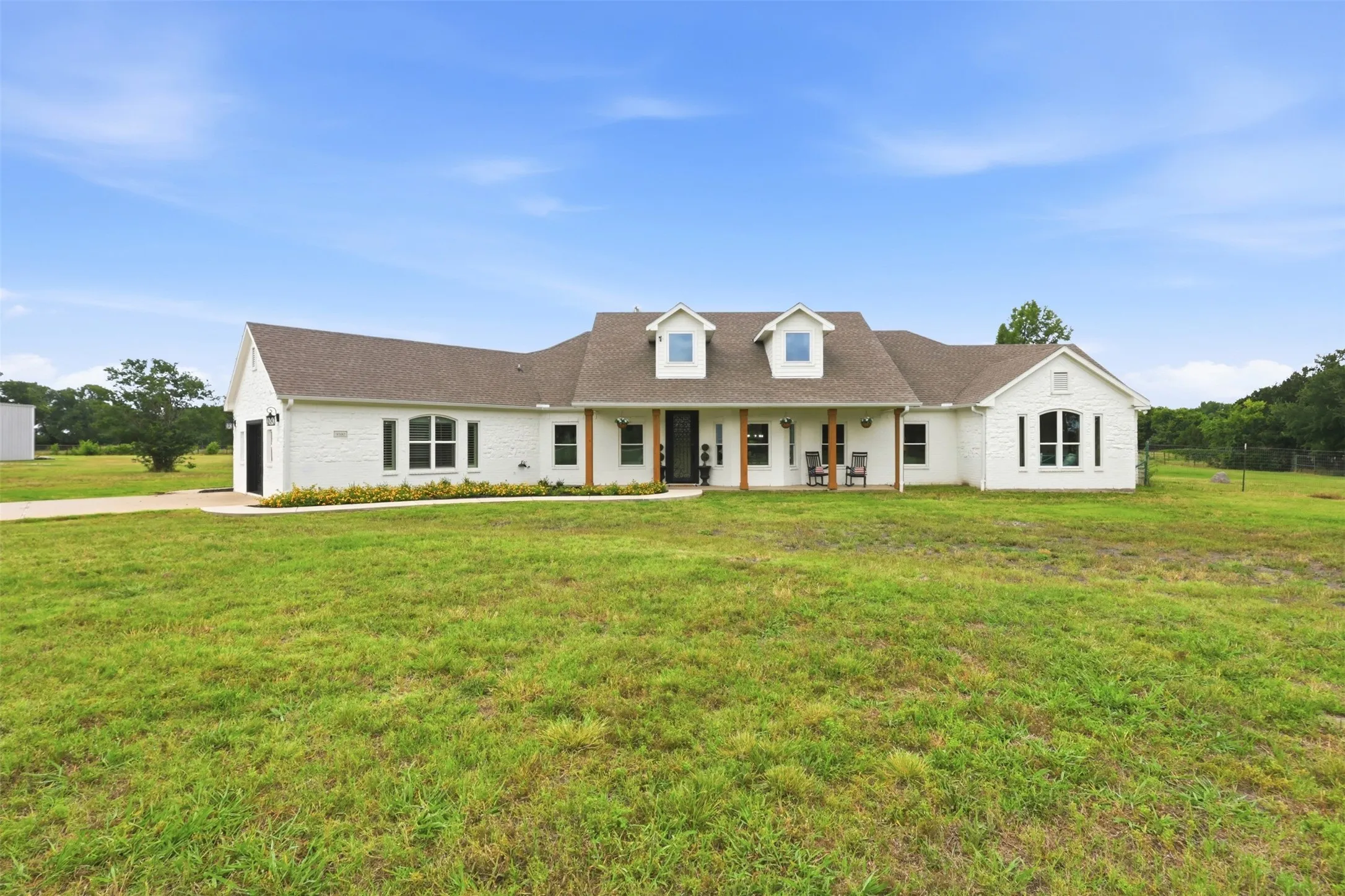 Single Family Residence For Sale in Collin County , 9390 Lakeridge Drive, Princeton, Texas 75407, 4 Bedroom, 3 Bathroom, Garage spaces, 2,936 Sqft, built in 2001, mls#21273285, Real Estate Agent in Princeton, Homes For Sale in Collin county, Homes For Sale in Princeton, Realtor in Princeton Texas, Real Estate Brokerage Independent Realty Texas, Luminita Cordes Realtor