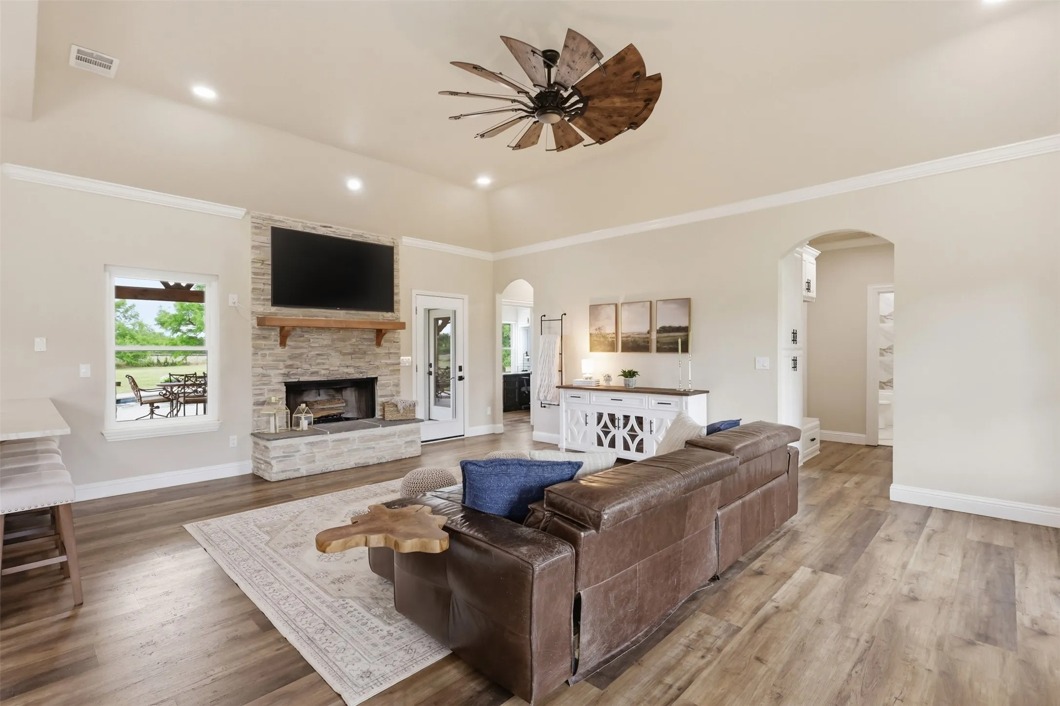 Single Family Residence For Sale in Collin County , 9390 Lakeridge Drive, Princeton, Texas 75407, 4 Bedroom, 3 Bathroom, Garage spaces, 2,936 Sqft, built in 2001, mls#21273285, Real Estate Agent in Princeton, Homes For Sale in Collin county, Homes For Sale in Princeton, Realtor in Princeton Texas, Real Estate Brokerage Independent Realty Texas, Luminita Cordes Realtor