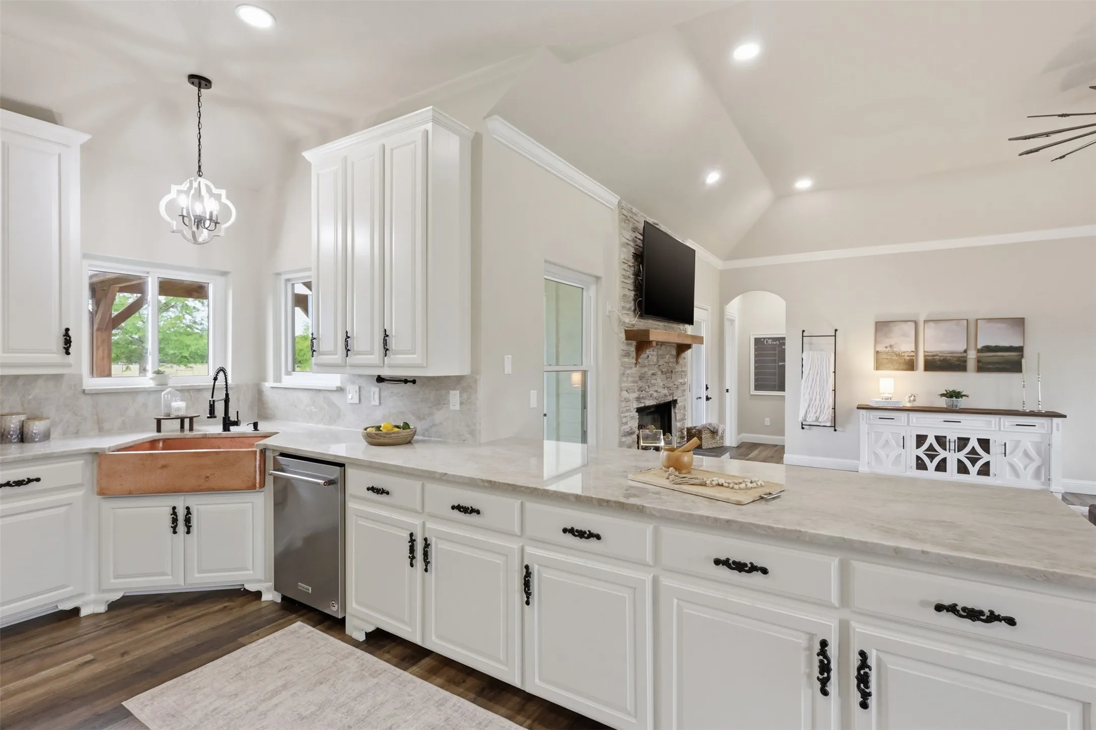Single Family Residence For Sale in Collin County , 9390 Lakeridge Drive, Princeton, Texas 75407, 4 Bedroom, 3 Bathroom, Garage spaces, 2,936 Sqft, built in 2001, mls#21273285, Real Estate Agent in Princeton, Homes For Sale in Collin county, Homes For Sale in Princeton, Realtor in Princeton Texas, Real Estate Brokerage Independent Realty Texas, Luminita Cordes Realtor