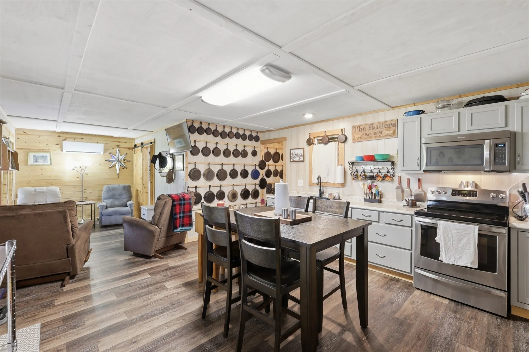 Ranch For Sale in Bowie County , 254 County Road 4129, New Boston, Texas 75570, 0, 0, Garage spaces, 0 Sqft, built in 0, mls#21293975, Real Estate Agent in New Boston, Homes For Sale in Bowie county, Homes For Sale in New Boston, Realtor in New Boston Texas, Real Estate Brokerage Independent Realty Texas, Luminita Cordes Realtor