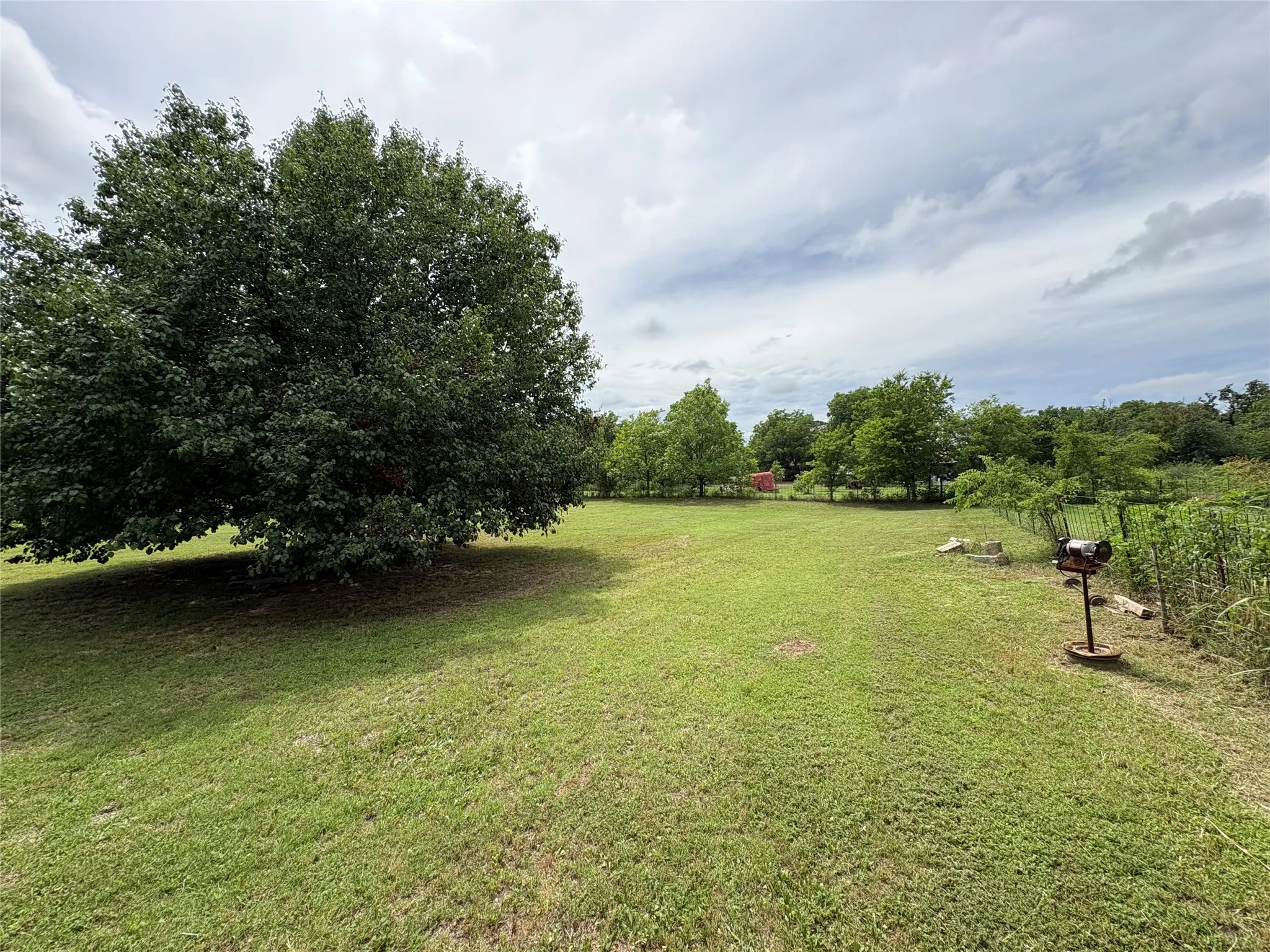 Single Family Residence For Sale in Eastland County , 323 S Fisher Street, Gorman, Texas 76454, 3 Bedroom, 2 Bathroom, 1 Garage spaces, 2,066 Sqft, built in 1960, mls#21293969, Real Estate Agent in Gorman, Homes For Sale in Eastland county, Homes For Sale in Gorman, Realtor in Gorman Texas, Real Estate Brokerage Independent Realty Texas, Luminita Cordes Realtor