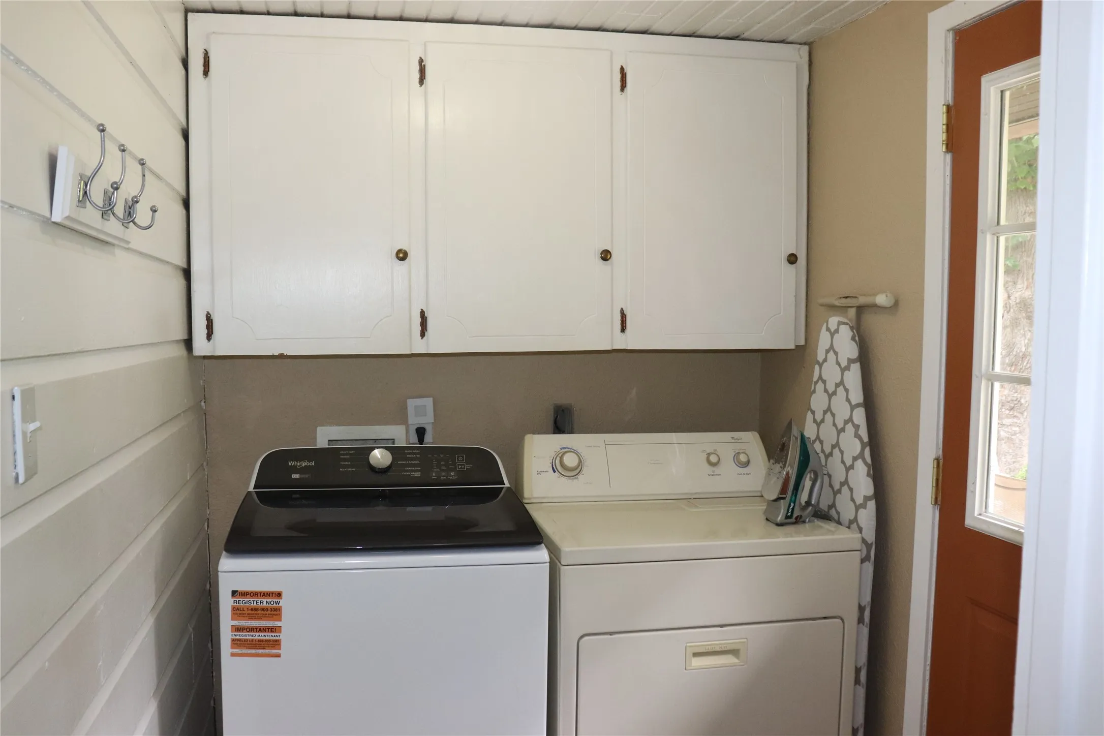 Single Family Residence For Sale in Eastland County , 323 S Fisher Street, Gorman, Texas 76454, 3 Bedroom, 2 Bathroom, 1 Garage spaces, 2,066 Sqft, built in 1960, mls#21293969, Real Estate Agent in Gorman, Homes For Sale in Eastland county, Homes For Sale in Gorman, Realtor in Gorman Texas, Real Estate Brokerage Independent Realty Texas, Luminita Cordes Realtor