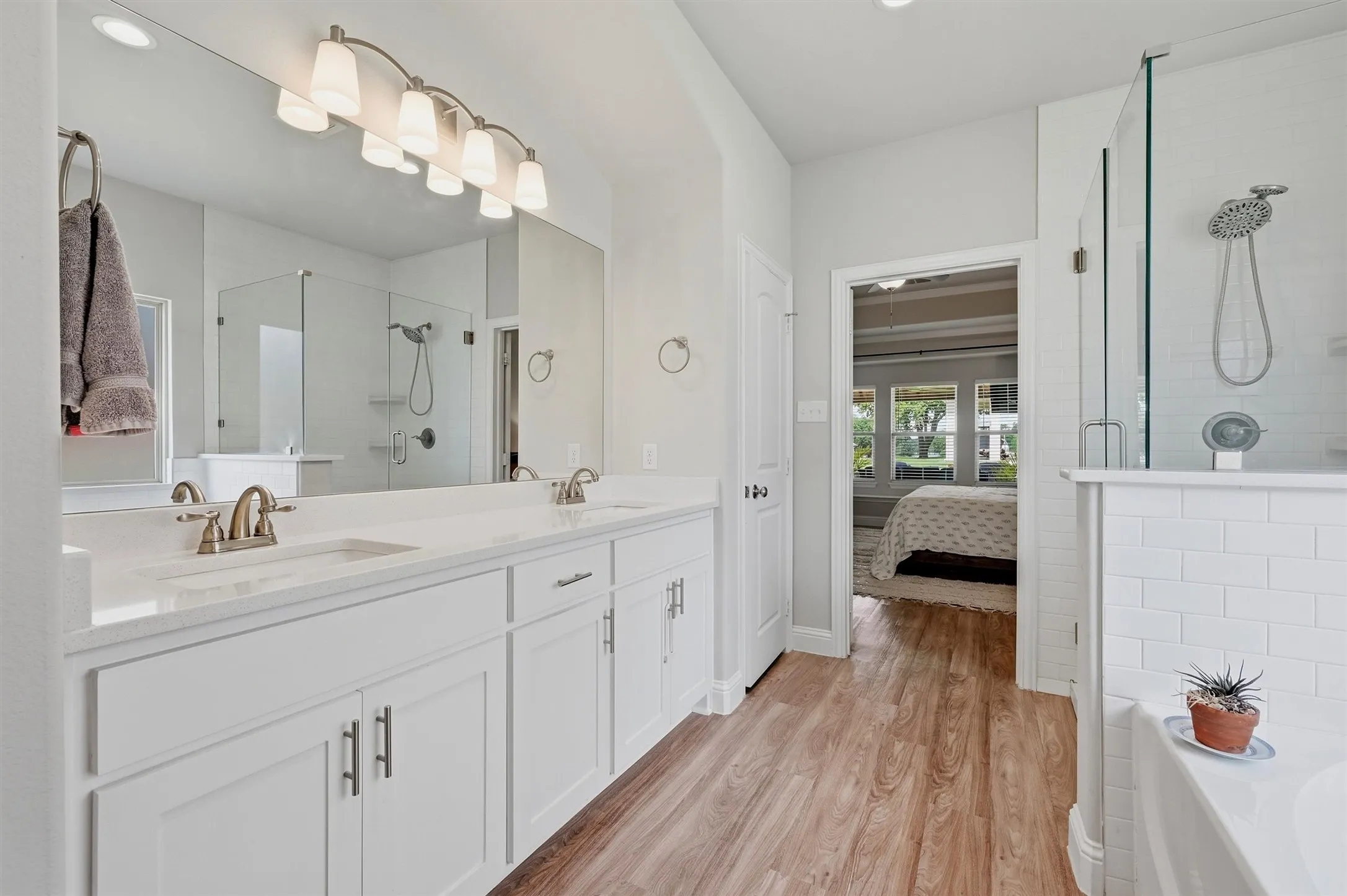 Single Family Residence For Sale in Cooke County , 114 Sequoya Drive, Lake Kiowa, Texas 76240, 3 Bedrooms, 2 Bathrooms, 2 Garage spaces, 1,898 Sqft, built in 2021, Price $480,000, mls#21293818, Real Estate Agent in Lake Kiowa, Homes For Sale in Cooke county, Homes For Sale in Lake Kiowa, Realtor in Lake Kiowa Texas, Real Estate Brokerage Independent Realty Texas, Luminita Cordes Realtor
