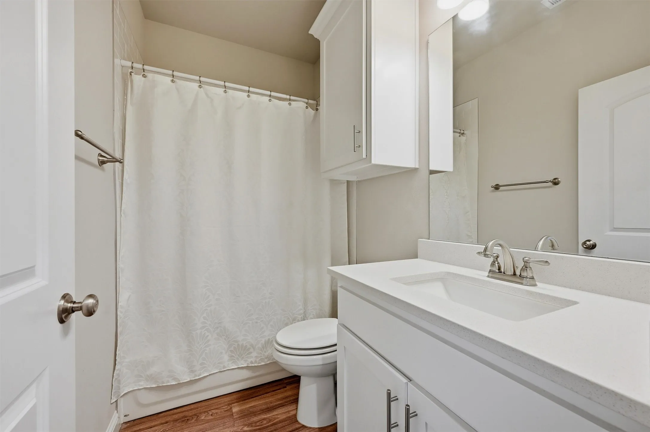 Single Family Residence For Sale in Cooke County , 114 Sequoya Drive, Lake Kiowa, Texas 76240, 3 Bedrooms, 2 Bathrooms, 2 Garage spaces, 1,898 Sqft, built in 2021, Price $480,000, mls#21293818, Real Estate Agent in Lake Kiowa, Homes For Sale in Cooke county, Homes For Sale in Lake Kiowa, Realtor in Lake Kiowa Texas, Real Estate Brokerage Independent Realty Texas, Luminita Cordes Realtor