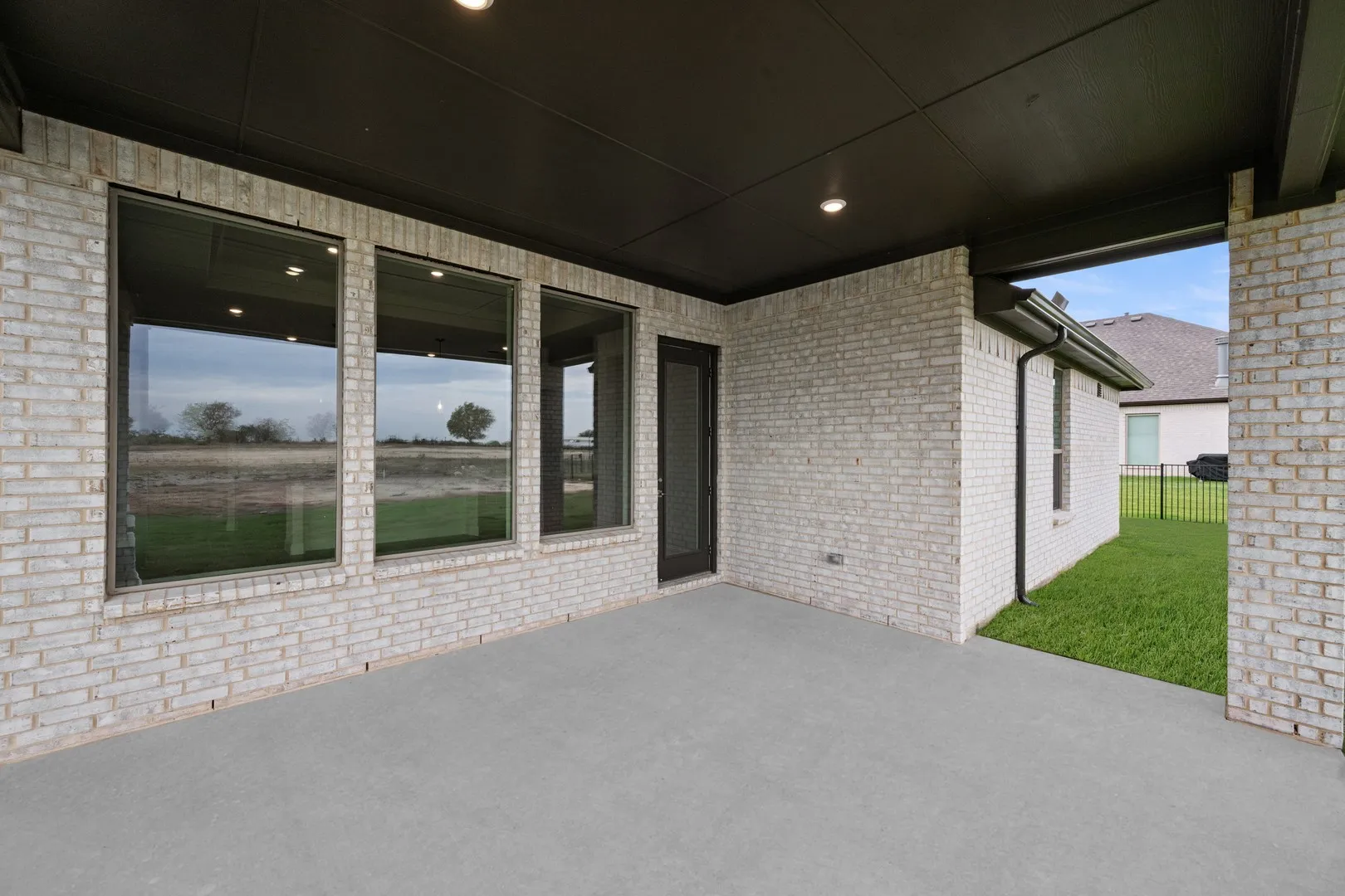 DFW-Paloma Ranch-Concept 2623-9221 Wood Duck Drive-Back-Risewell Homes-3