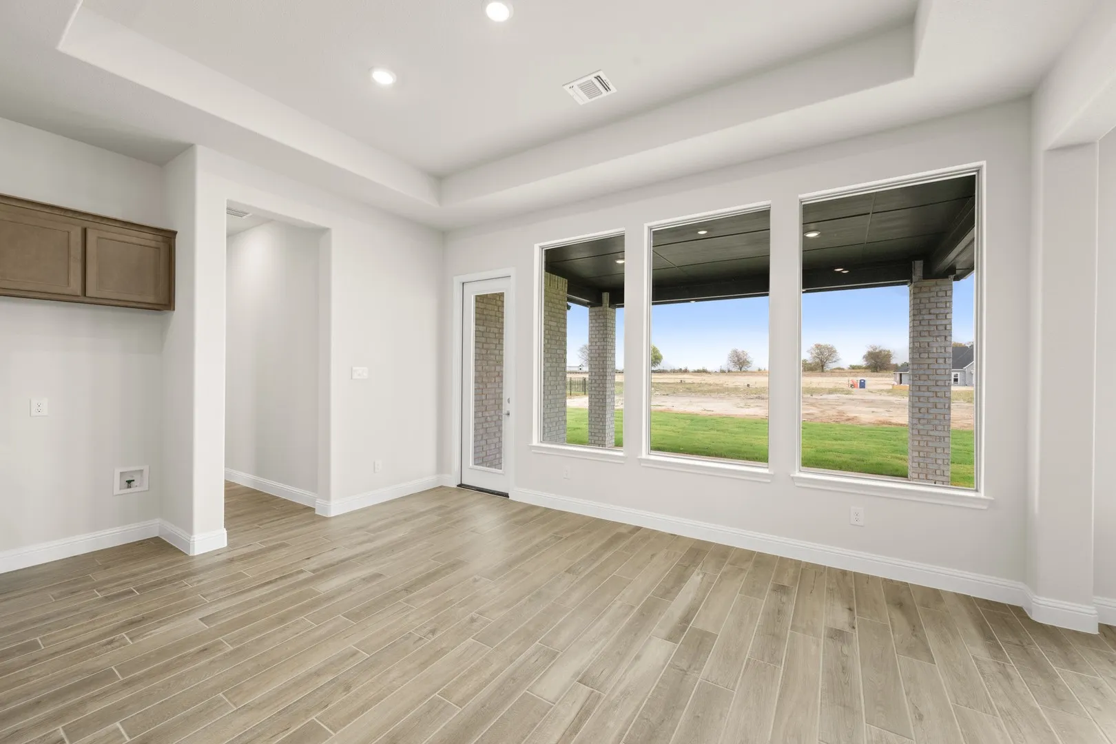 DFW-Paloma Ranch-Concept 2623-9221 Wood Duck Drive-Dining-Risewell Homes-1