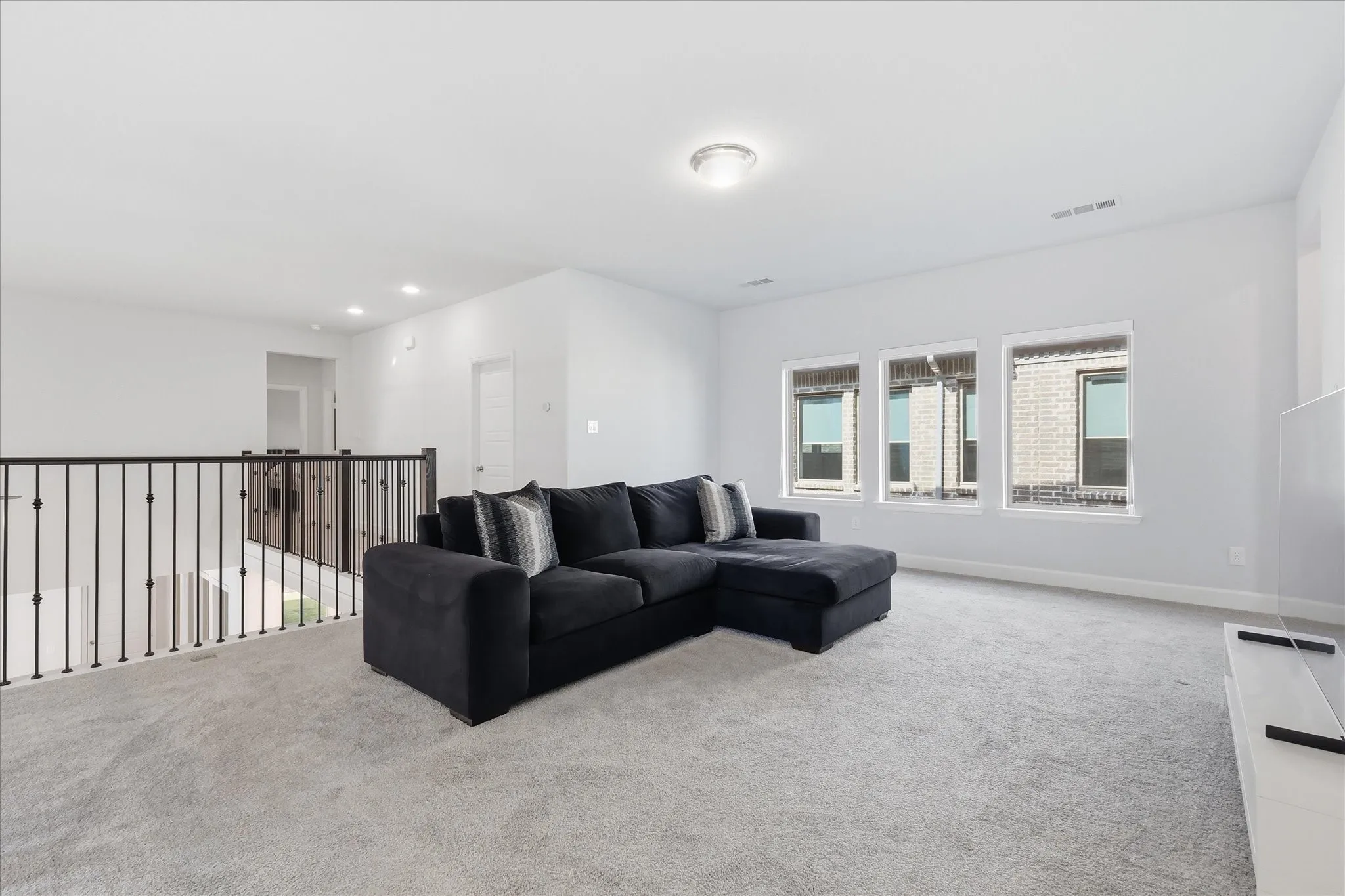 Single Family Residence For Sale in Denton County , 8521 Western, The Colony, Texas 75056, 4 Bedroom, 4 Bathroom, 2 Garage spaces, 2,907 Sqft, built in 2023, mls#21293241, Real Estate Agent in The Colony, Homes For Sale in Denton county, Homes For Sale in The Colony, Realtor in The Colony Texas, Real Estate Brokerage Independent Realty Texas, Luminita Cordes Realtor