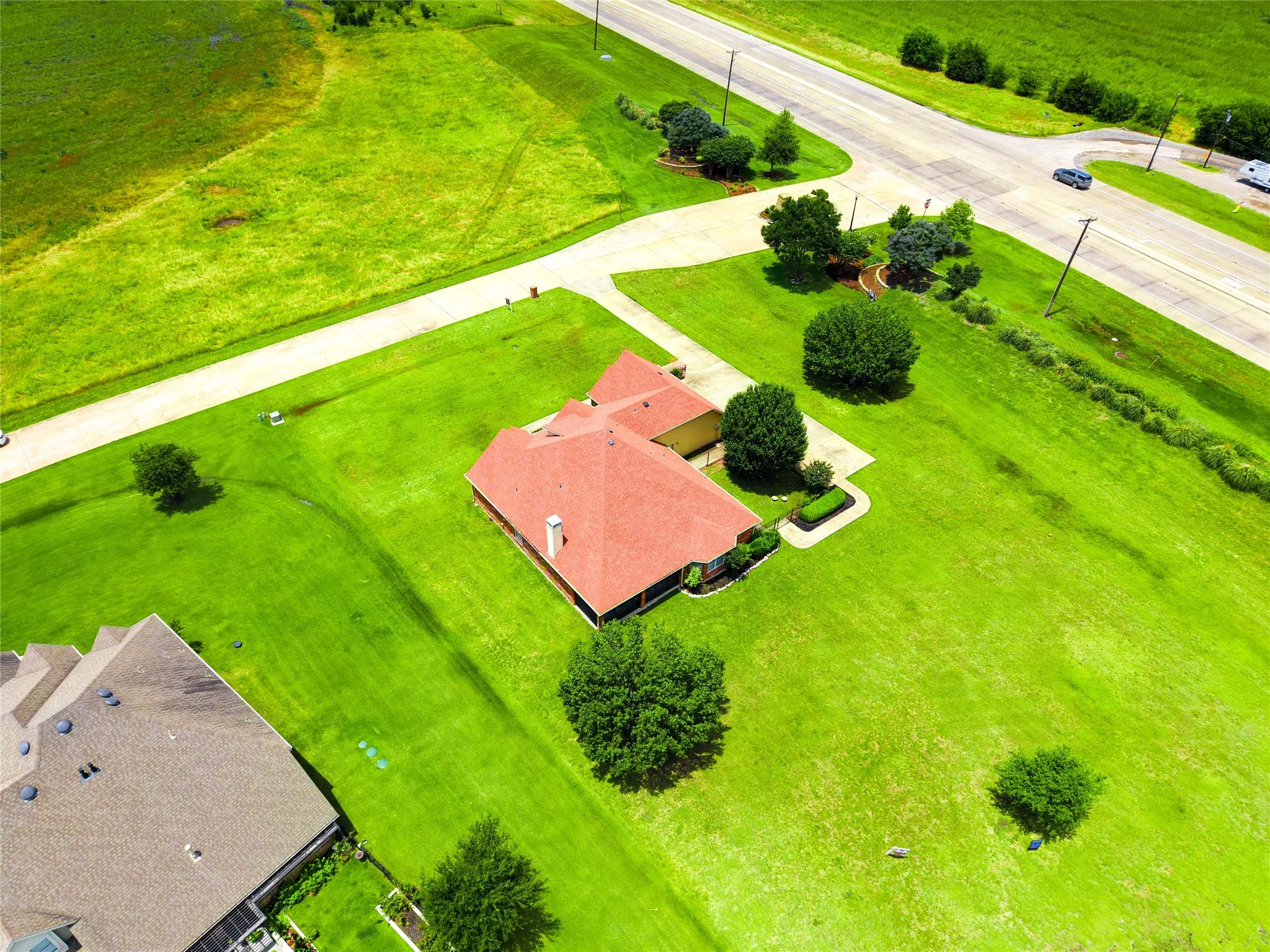 Single Family Residence For Sale in Collin County , 101 Island Way, Princeton, Texas 75407, 4 Bedroom, 3 Bathroom, 3 Garage spaces, 2,735 Sqft, built in 2001, mls#21204056, Real Estate Agent in Princeton, Homes For Sale in Collin county, Homes For Sale in Princeton, Realtor in Princeton Texas, Real Estate Brokerage Independent Realty Texas, Luminita Cordes Realtor