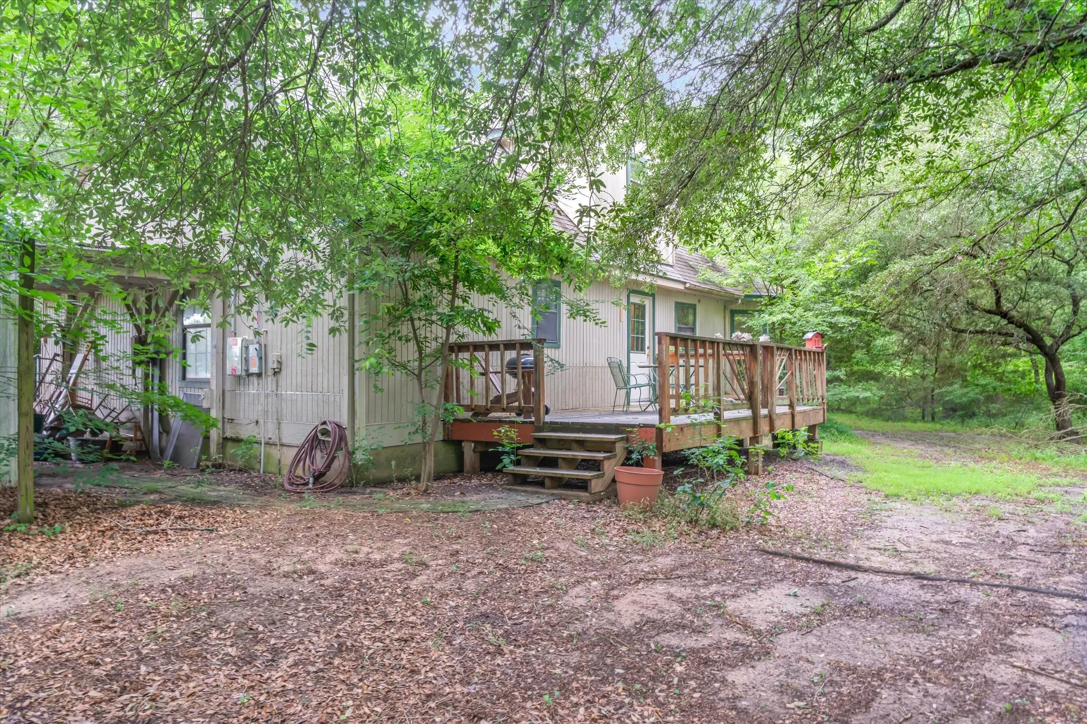 Single Family Residence For Sale in Van Zandt County , 540 Vz County Road 3724, Wills Point, Texas 75169, 3 Bedroom, 3 Bathroom, Garage spaces, 2,224 Sqft, built in 1969, mls#21290708, Real Estate Agent in Wills Point, Homes For Sale in Van Zandt county, Homes For Sale in Wills Point, Realtor in Wills Point Texas, Real Estate Brokerage Independent Realty Texas, Luminita Cordes Realtor