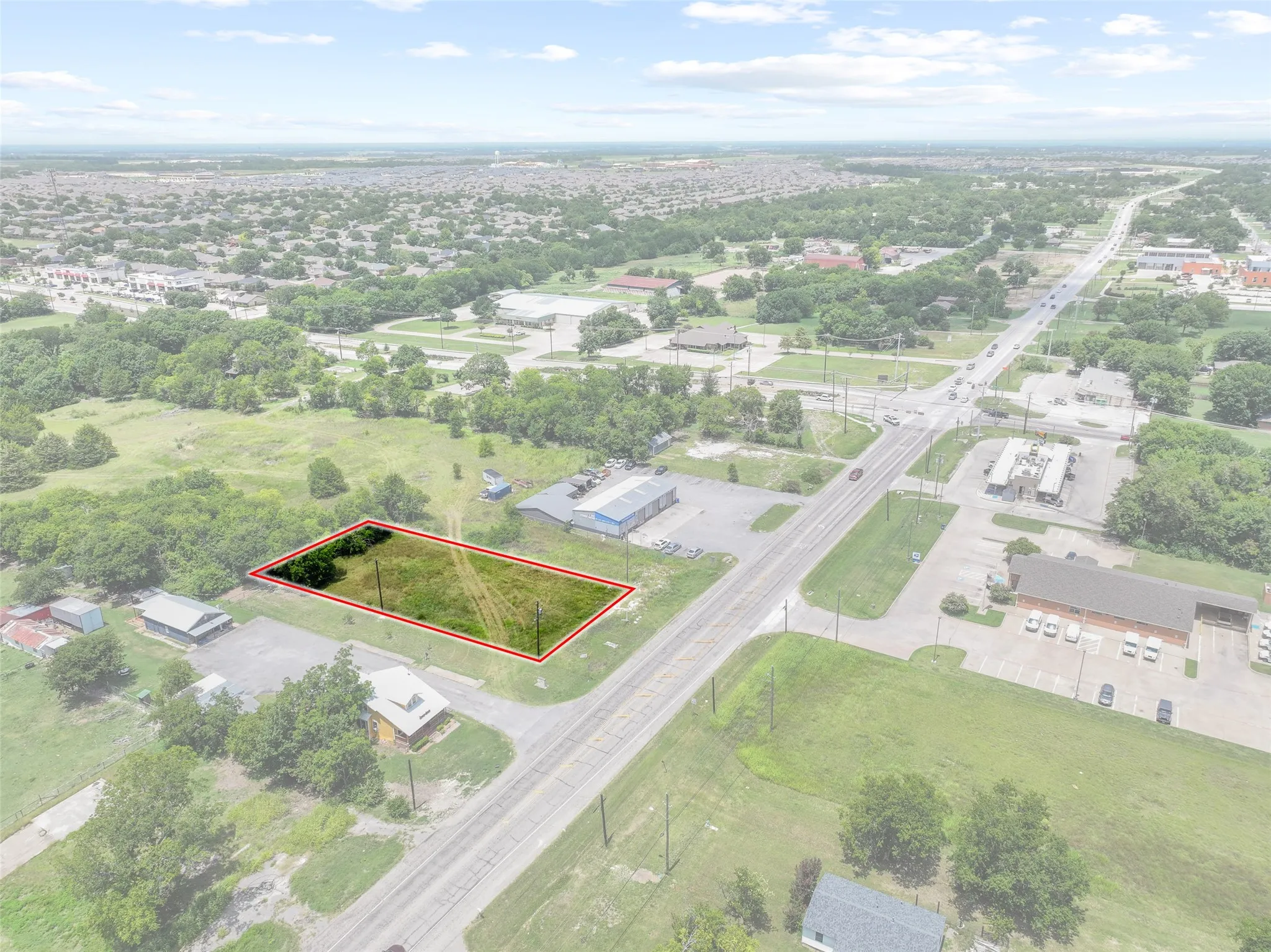 Pad Site in downtown Anna