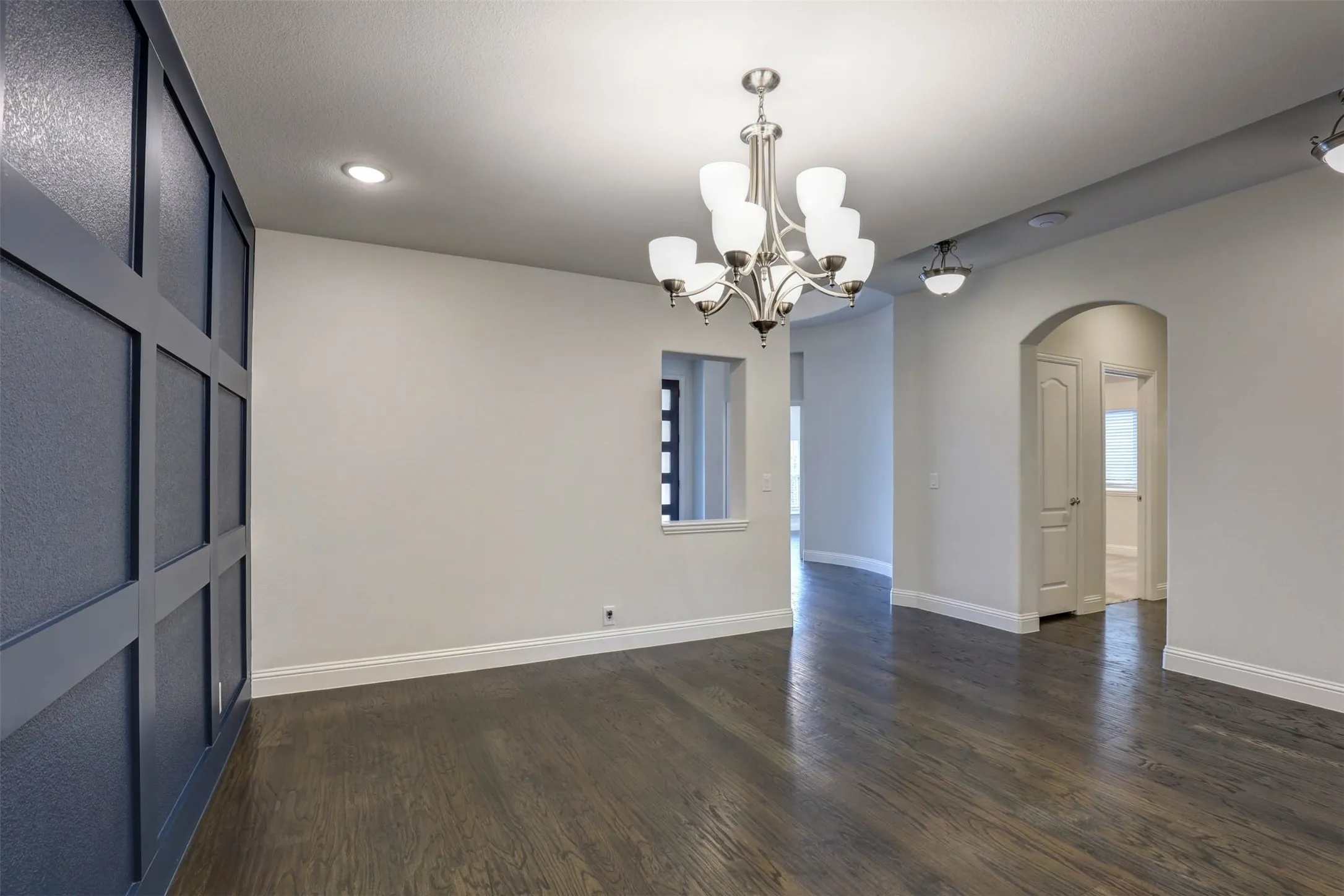Single Family Residence For Sale in Tarrant County , 11509 Falcon Trace Drive, Fort Worth, Texas 76244, 4 Bedroom, 3 Bathroom, 2 Garage spaces, 3,368 Sqft, built in 2022, mls#21292317, Real Estate Agent in Fort Worth, Homes For Sale in Tarrant county, Homes For Sale in Fort Worth, Realtor in Fort Worth Texas, Real Estate Brokerage Independent Realty Texas, Luminita Cordes Realtor
