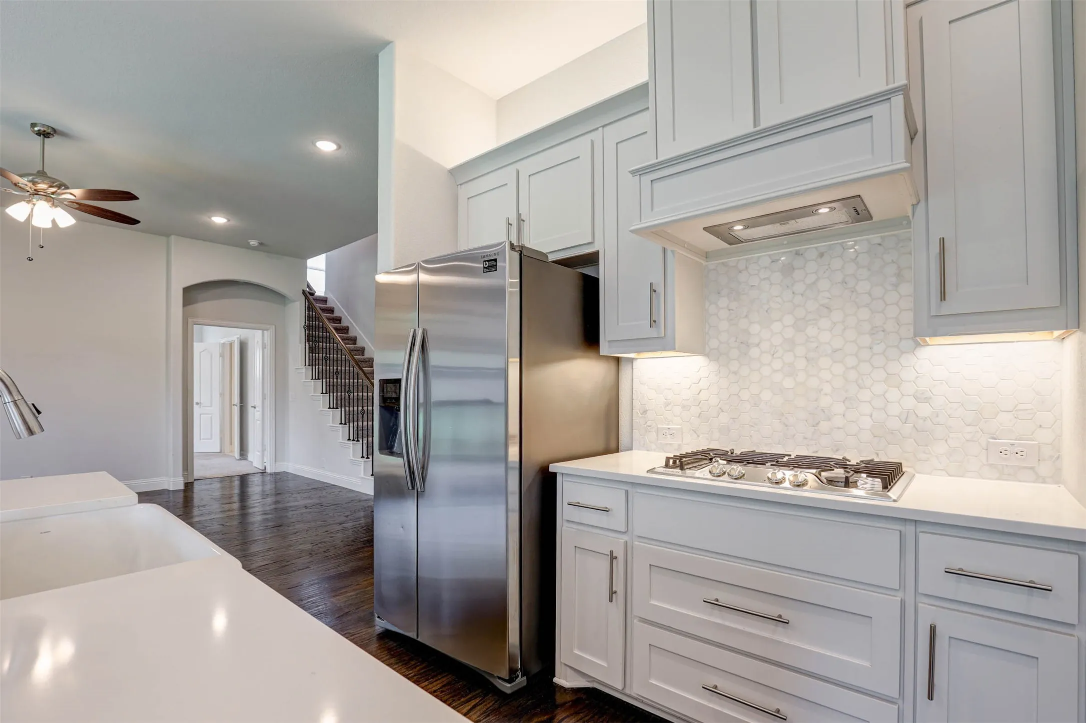 Single Family Residence For Sale in Tarrant County , 11509 Falcon Trace Drive, Fort Worth, Texas 76244, 4 Bedroom, 3 Bathroom, 2 Garage spaces, 3,368 Sqft, built in 2022, mls#21292317, Real Estate Agent in Fort Worth, Homes For Sale in Tarrant county, Homes For Sale in Fort Worth, Realtor in Fort Worth Texas, Real Estate Brokerage Independent Realty Texas, Luminita Cordes Realtor
