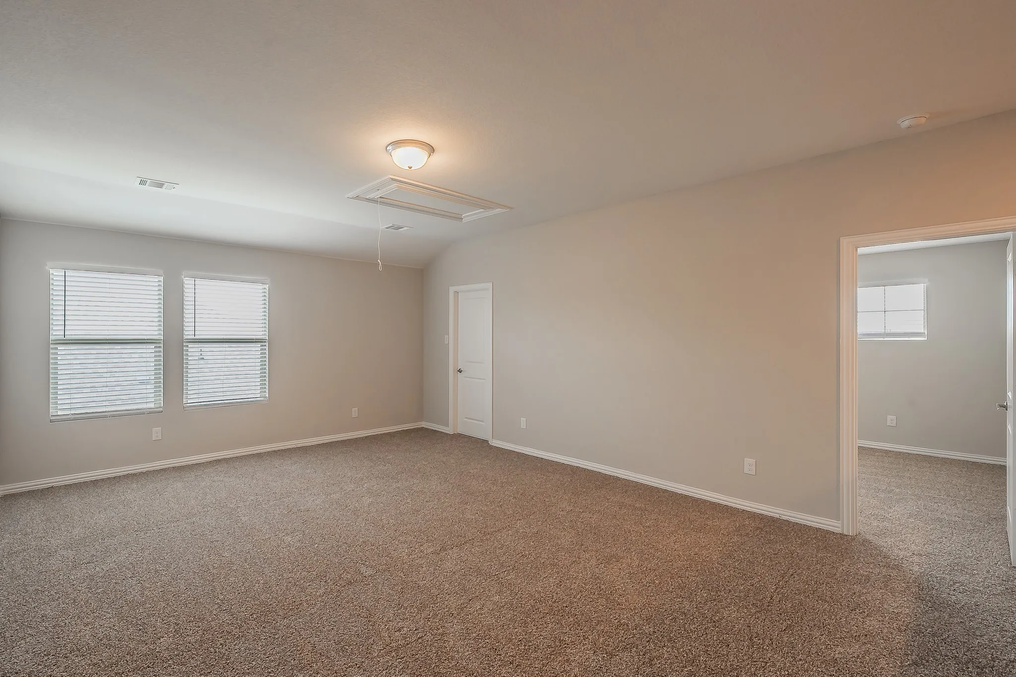 Single Family Residence For Sale in Tarrant County , 14044 Corvus Drive, Haslet, Texas 76052, 3 Bedroom, 3 Bathroom, 3 Garage spaces, 2,480 Sqft, built in 2022, mls#21294027, Real Estate Agent in Haslet, Homes For Sale in Tarrant county, Homes For Sale in Haslet, Realtor in Haslet Texas, Real Estate Brokerage Independent Realty Texas, Luminita Cordes Realtor