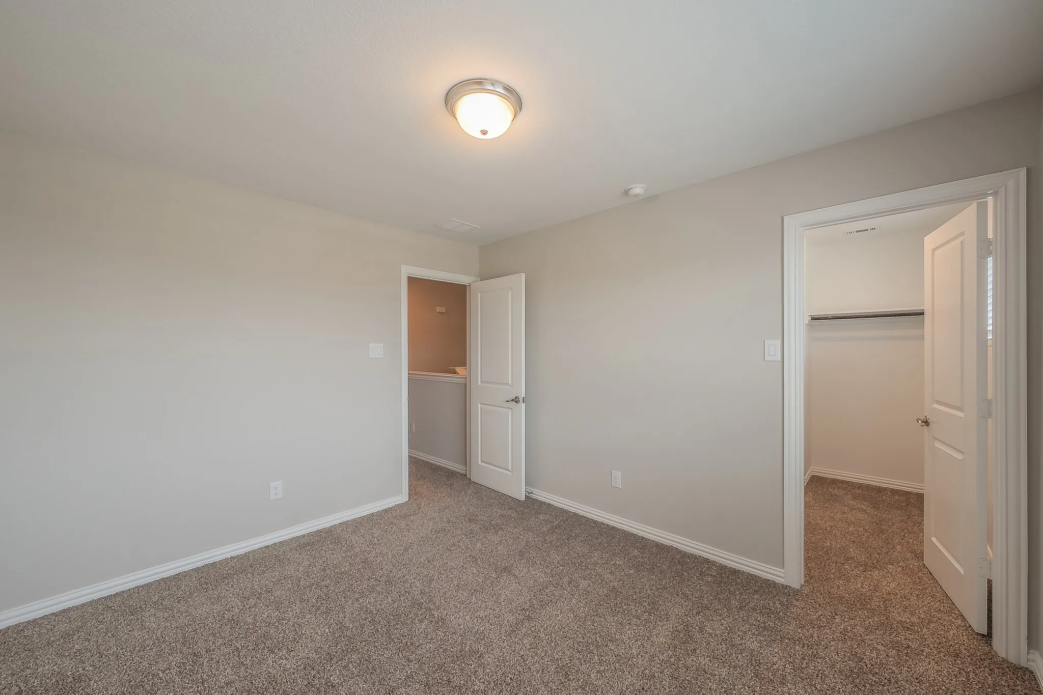 Single Family Residence For Sale in Tarrant County , 14044 Corvus Drive, Haslet, Texas 76052, 3 Bedroom, 3 Bathroom, 3 Garage spaces, 2,480 Sqft, built in 2022, mls#21294027, Real Estate Agent in Haslet, Homes For Sale in Tarrant county, Homes For Sale in Haslet, Realtor in Haslet Texas, Real Estate Brokerage Independent Realty Texas, Luminita Cordes Realtor