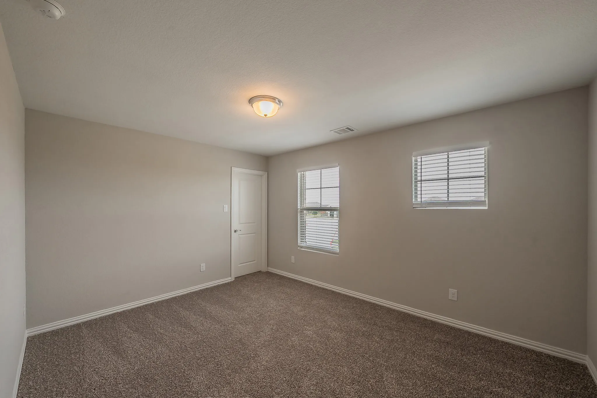 Single Family Residence For Sale in Tarrant County , 14044 Corvus Drive, Haslet, Texas 76052, 3 Bedroom, 3 Bathroom, 3 Garage spaces, 2,480 Sqft, built in 2022, mls#21294027, Real Estate Agent in Haslet, Homes For Sale in Tarrant county, Homes For Sale in Haslet, Realtor in Haslet Texas, Real Estate Brokerage Independent Realty Texas, Luminita Cordes Realtor