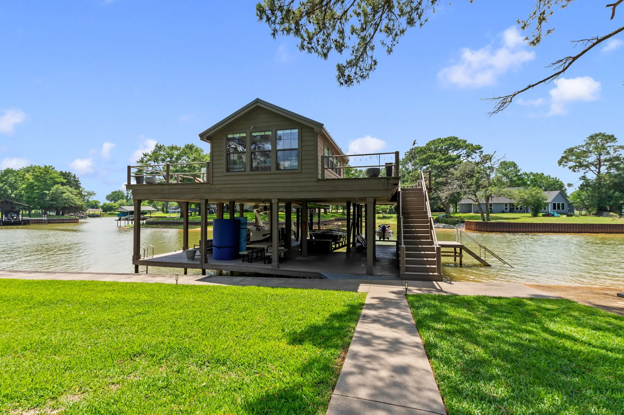 Expansive Waterfront Dock