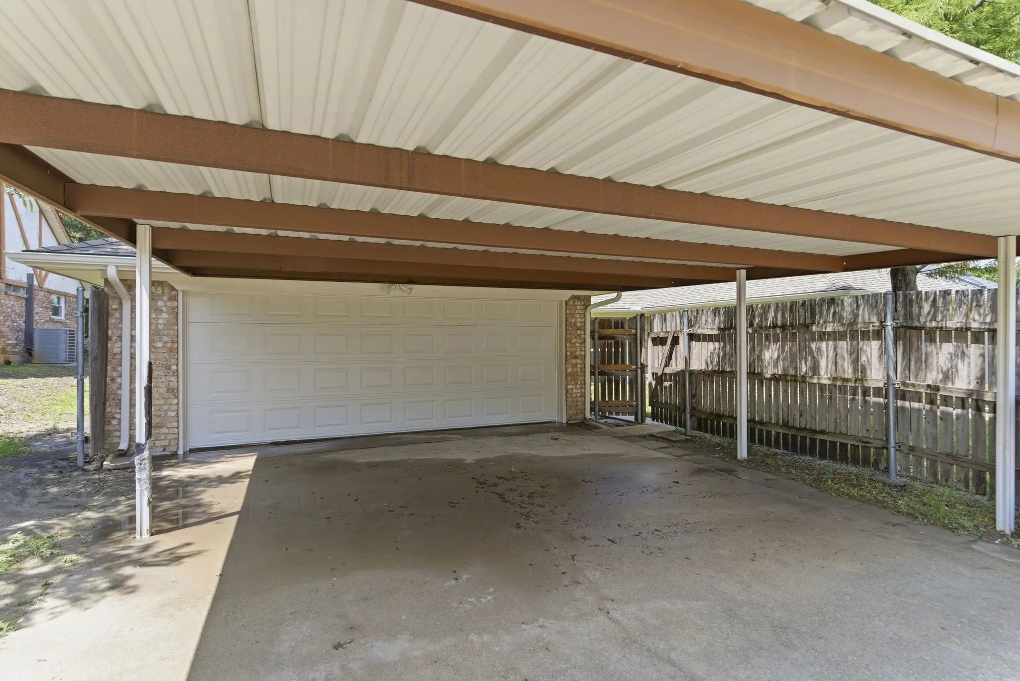 Single Family Residence For Sale in Collin County , 3104 Pinehurst Drive, Plano, Texas 75075, 5 Bedroom, 3 Bathroom, 2 Garage spaces, 2,800 Sqft, built in 1975, mls#21293712, Real Estate Agent in Plano, Homes For Sale in Collin county, Homes For Sale in Plano, Realtor in Plano Texas, Real Estate Brokerage Independent Realty Texas, Luminita Cordes Realtor