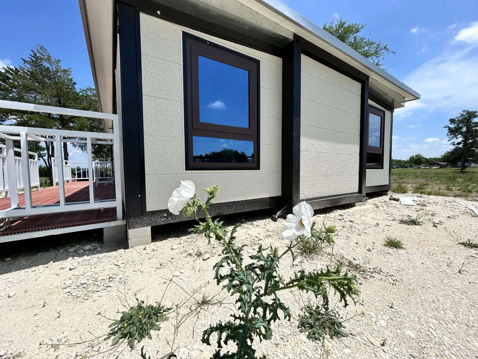Manufactured Home For Sale in Limestone County , 1316 E Titus Street, Mexia, Texas 76667, 3 Bedroom, 1 Bathroom, Garage spaces, 800 Sqft, built in 2026, mls#21294071, Real Estate Agent in Mexia, Homes For Sale in Limestone county, Homes For Sale in Mexia, Realtor in Mexia Texas, Real Estate Brokerage Independent Realty Texas, Luminita Cordes Realtor