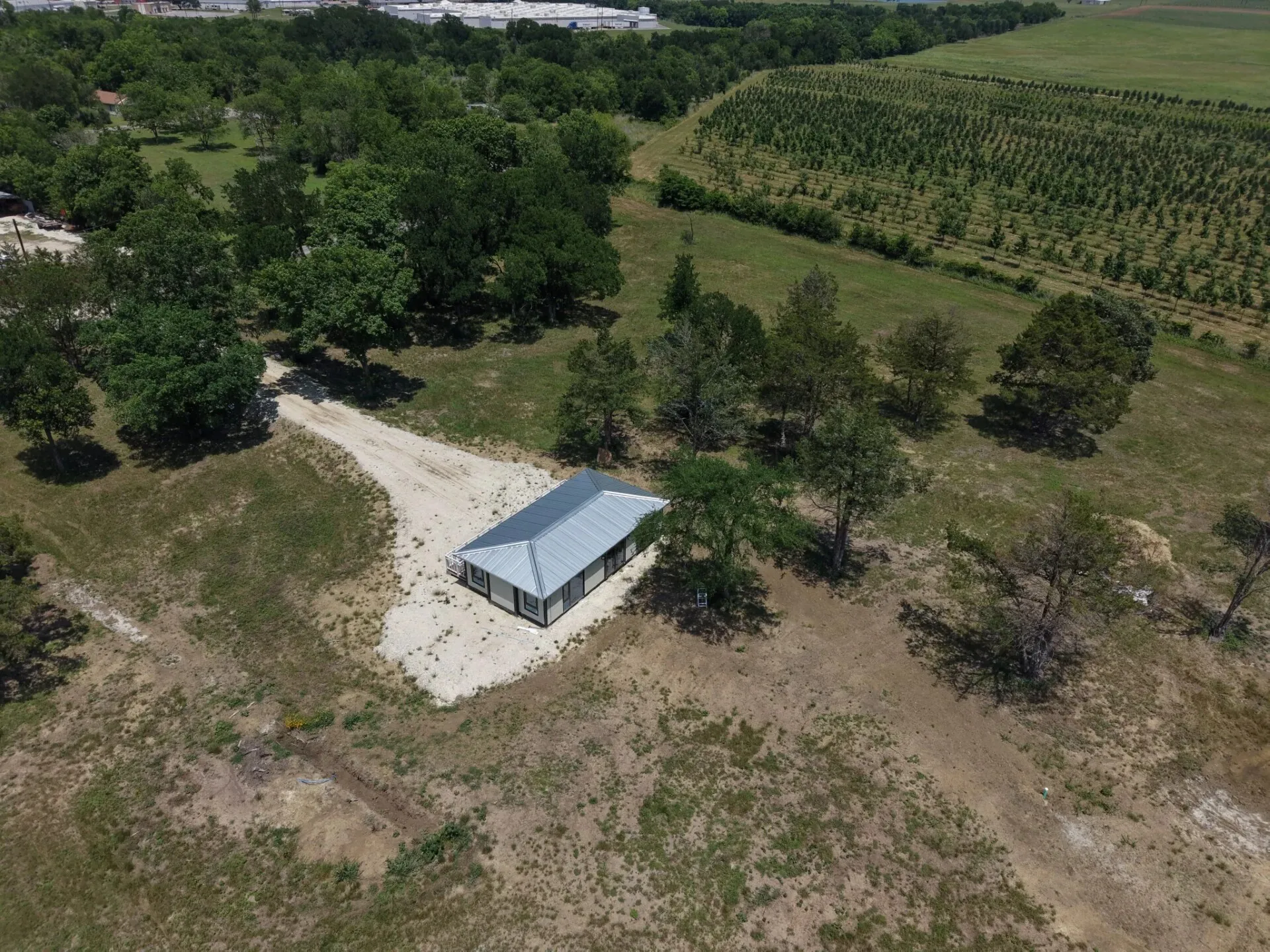 Manufactured Home For Sale in Limestone County , 1316 E Titus Street, Mexia, Texas 76667, 3 Bedroom, 1 Bathroom, Garage spaces, 800 Sqft, built in 2026, mls#21294071, Real Estate Agent in Mexia, Homes For Sale in Limestone county, Homes For Sale in Mexia, Realtor in Mexia Texas, Real Estate Brokerage Independent Realty Texas, Luminita Cordes Realtor
