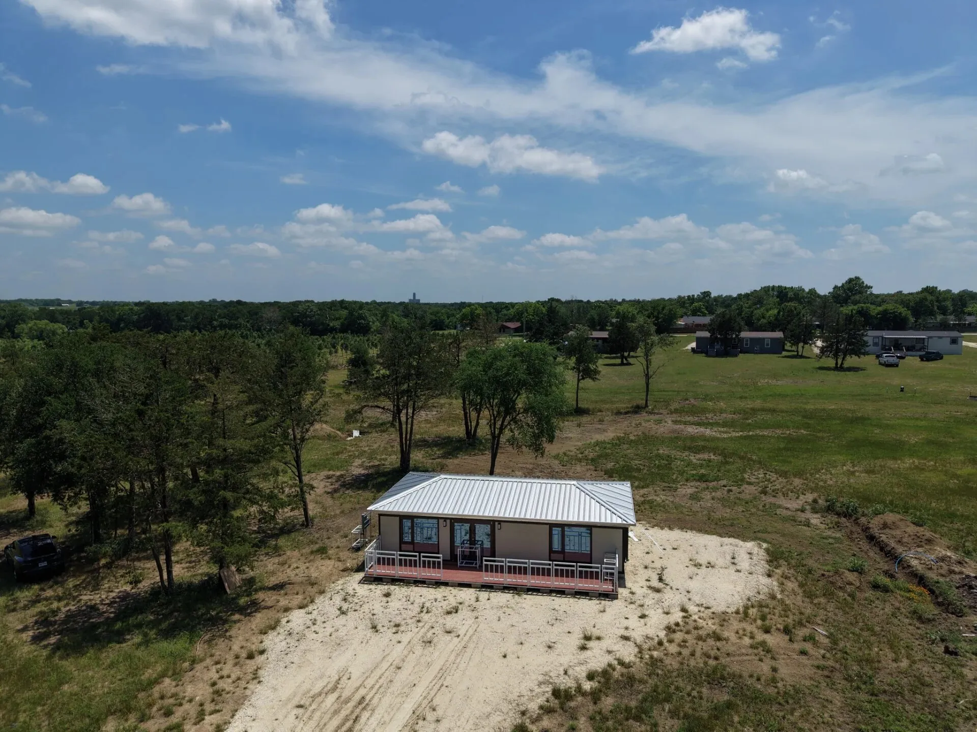 Manufactured Home For Sale in Limestone County , 1316 E Titus Street, Mexia, Texas 76667, 3 Bedroom, 1 Bathroom, Garage spaces, 800 Sqft, built in 2026, mls#21294071, Real Estate Agent in Mexia, Homes For Sale in Limestone county, Homes For Sale in Mexia, Realtor in Mexia Texas, Real Estate Brokerage Independent Realty Texas, Luminita Cordes Realtor