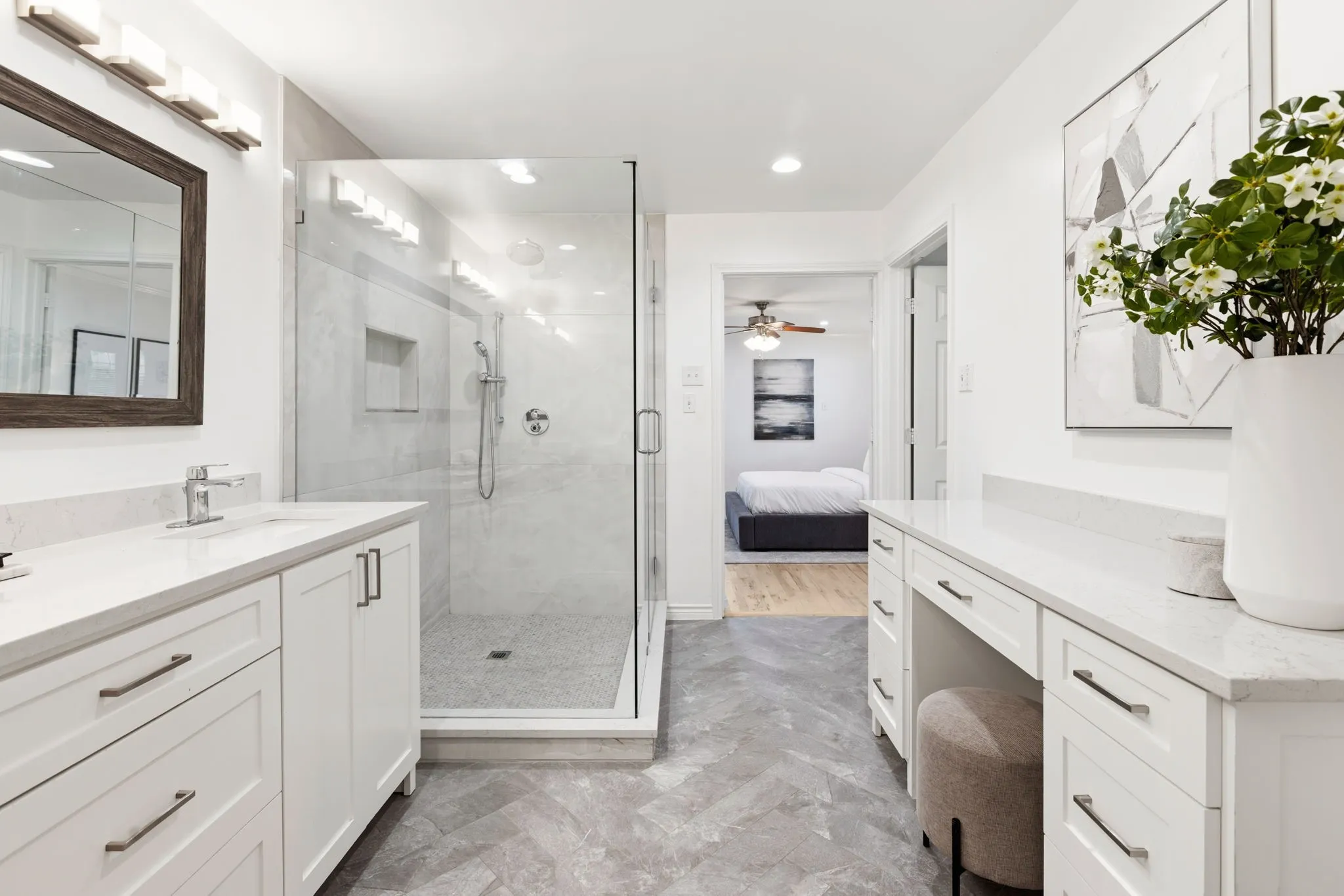 Single Family Residence For Sale in Dallas County , 6554 Ridgeview Circle, Dallas, Texas 75240, 3 Bedrooms, 3 Bathrooms, 2 Garage spaces, 2,664 Sqft, built in 1960, Price $789,900, mls#21272659, Real Estate Agent in Dallas, Homes For Sale in Dallas county, Homes For Sale in Dallas, Realtor in Dallas Texas, Real Estate Brokerage Independent Realty Texas, Luminita Cordes Realtor
