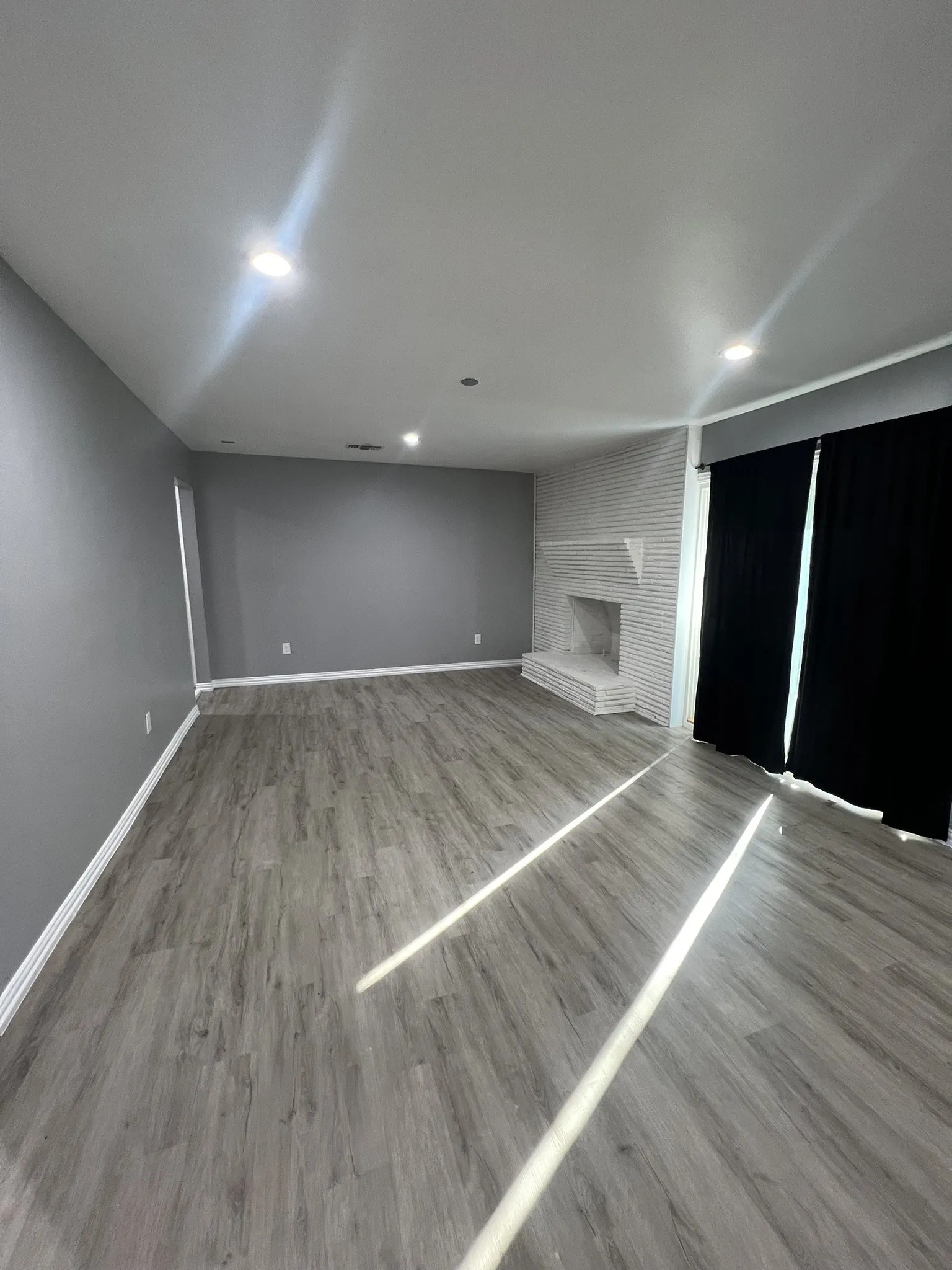 Single Family Residence For Sale in Dallas County , 2419 N Prairie Creek Road, Dallas, Texas 75227, 3 Bedroom, 2 Bathroom, 2 Garage spaces, 1,638 Sqft, built in 1962, mls#21294008, Real Estate Agent in Dallas, Homes For Sale in Dallas county, Homes For Sale in Dallas, Realtor in Dallas Texas, Real Estate Brokerage Independent Realty Texas, Luminita Cordes Realtor