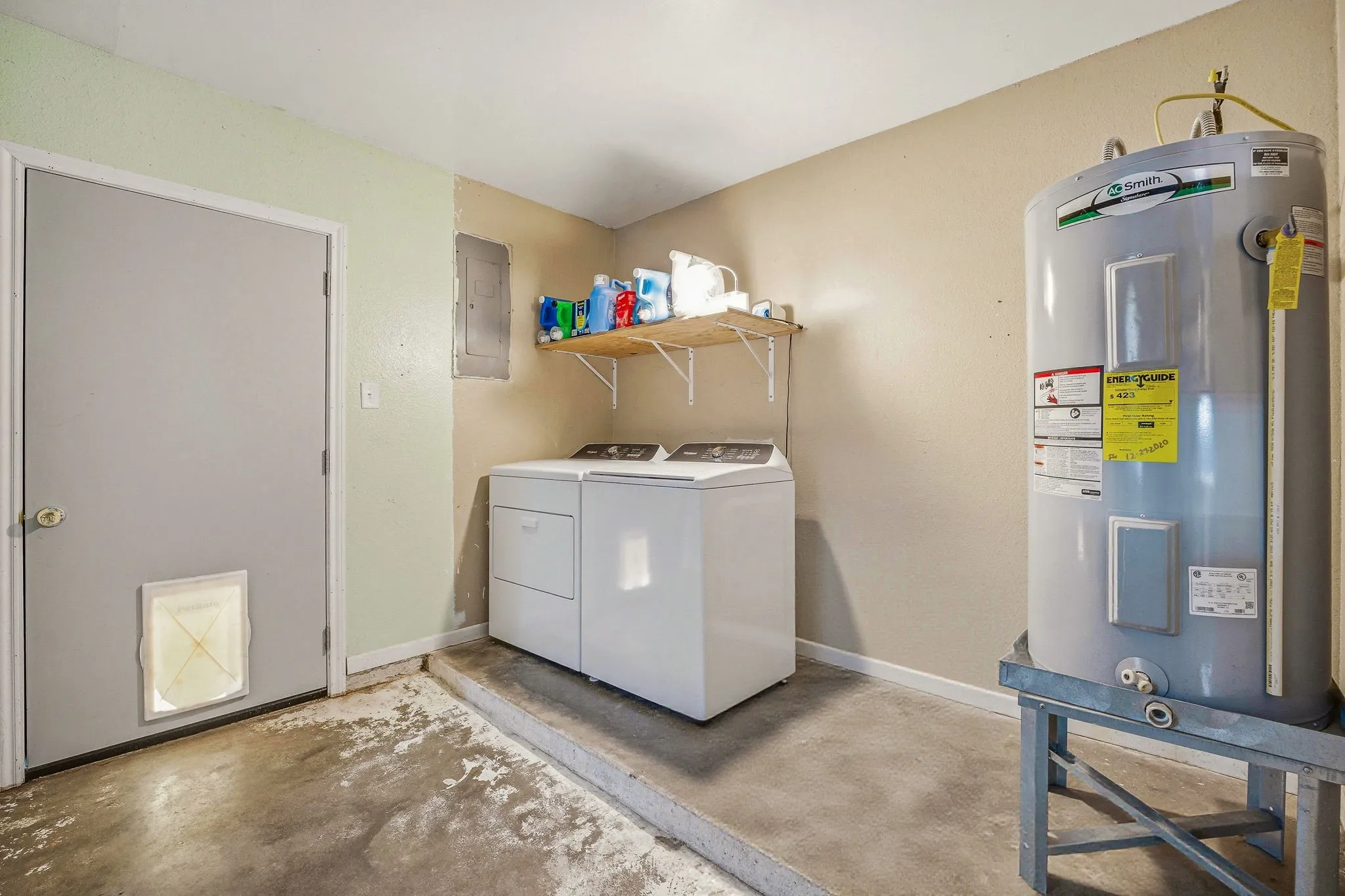 Single Family Residence For Sale in Erath County , 231 Choctaw Drive, Stephenville, Texas 76401, 3 Bedroom, 2 Bathroom, Garage spaces, 1,588 Sqft, built in 1980, mls#21289145, Real Estate Agent in Stephenville, Homes For Sale in Erath county, Homes For Sale in Stephenville, Realtor in Stephenville Texas, Real Estate Brokerage Independent Realty Texas, Luminita Cordes Realtor