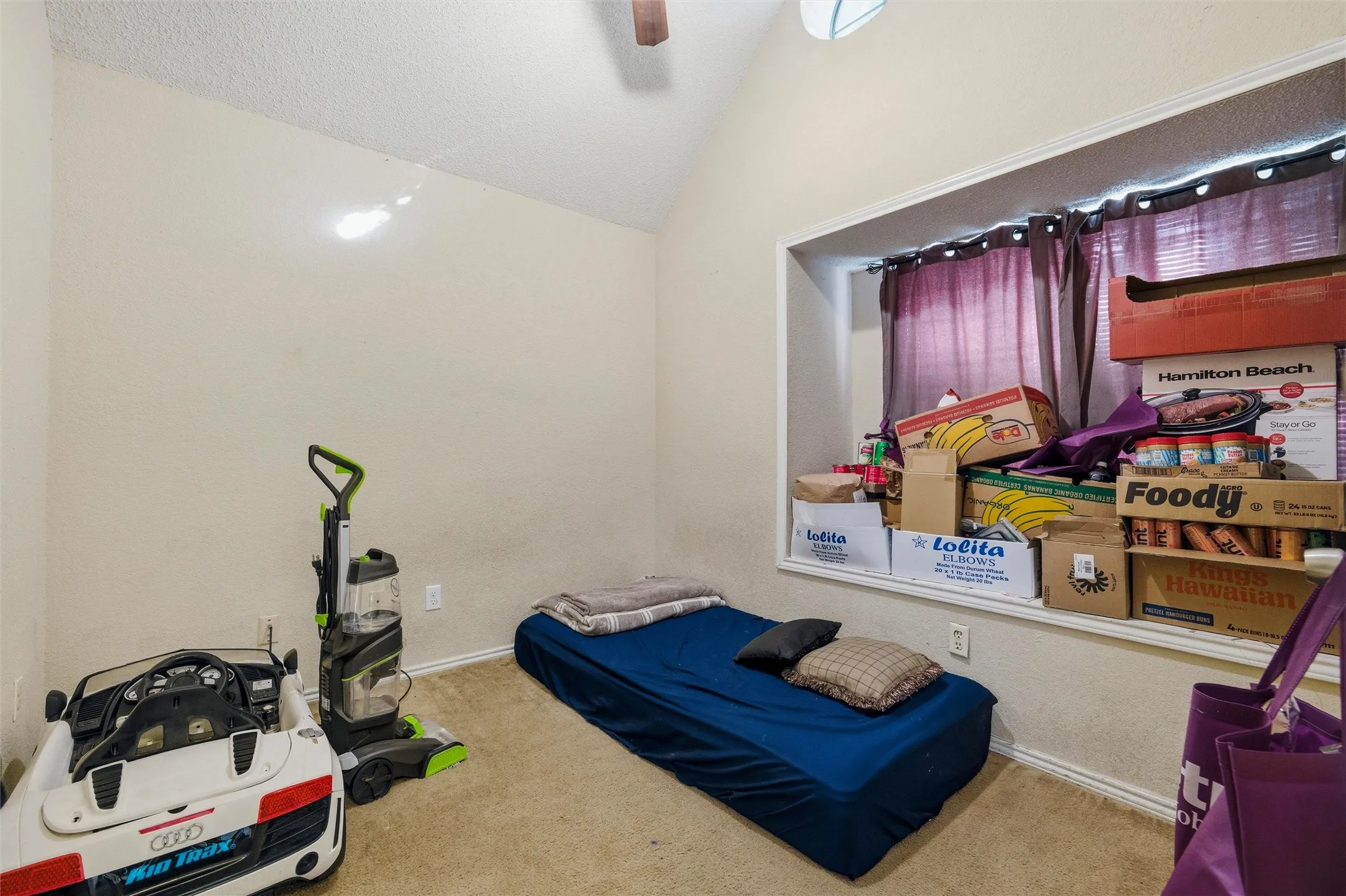 Single Family Residence For Sale in Dallas County , 10464 Woodleaf Drive, Dallas, Texas 75227, 3 Bedroom, 2 Bathroom, 1 Garage spaces, 1,147 Sqft, built in 1984, mls#21294091, Real Estate Agent in Dallas, Homes For Sale in Dallas county, Homes For Sale in Dallas, Realtor in Dallas Texas, Real Estate Brokerage Independent Realty Texas, Luminita Cordes Realtor