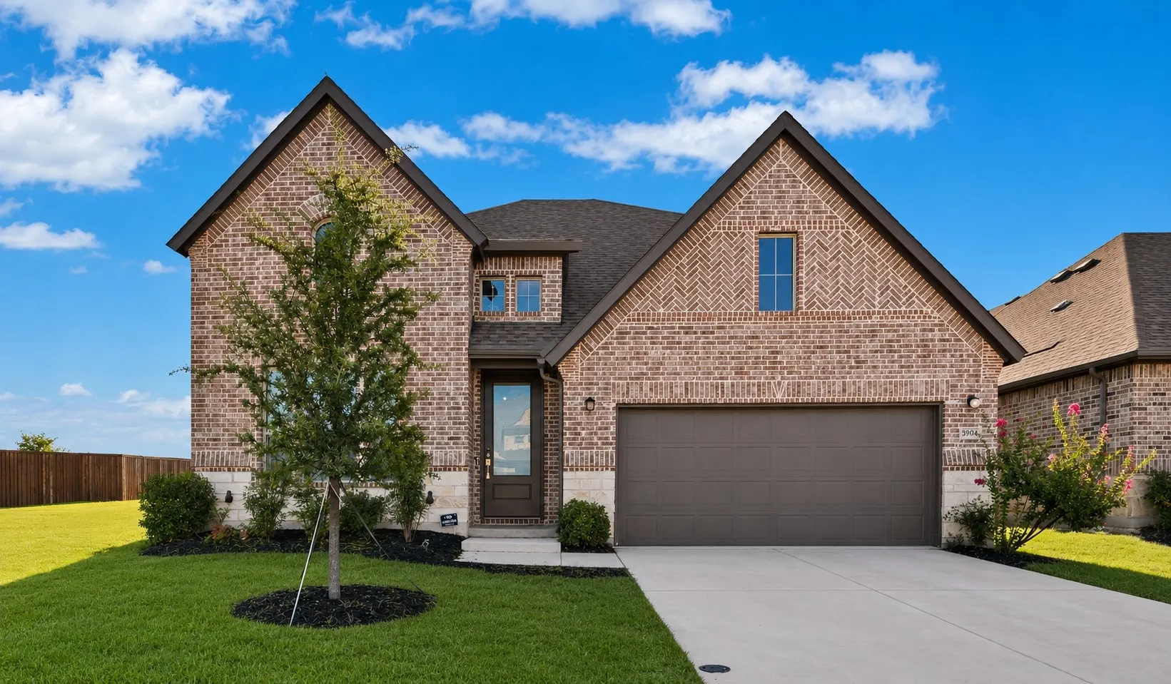 Single Family Residence For Sale in Collin County , 3904 Starlight Creek Drive, Celina, Texas 75009, 4 Bedroom, 3 Bathroom, 2 Garage spaces, 2,686 Sqft, built in 2021, mls#21292768, Real Estate Agent in Celina, Homes For Sale in Collin county, Homes For Sale in Celina, Realtor in Celina Texas, Real Estate Brokerage Independent Realty Texas, Luminita Cordes Realtor