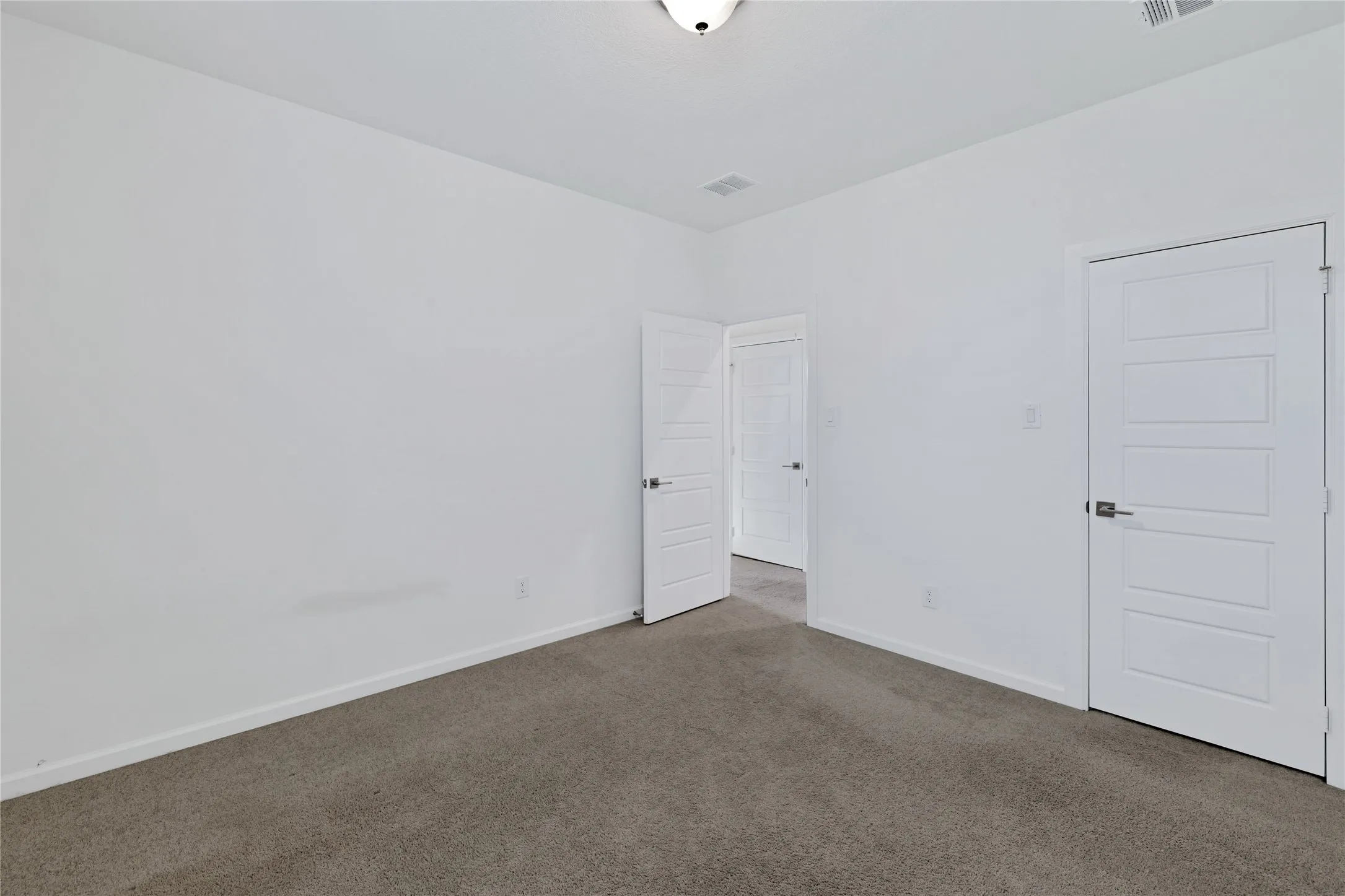 Single Family Residence For Sale in Collin County , 3904 Starlight Creek Drive, Celina, Texas 75009, 4 Bedroom, 3 Bathroom, 2 Garage spaces, 2,686 Sqft, built in 2021, mls#21292768, Real Estate Agent in Celina, Homes For Sale in Collin county, Homes For Sale in Celina, Realtor in Celina Texas, Real Estate Brokerage Independent Realty Texas, Luminita Cordes Realtor