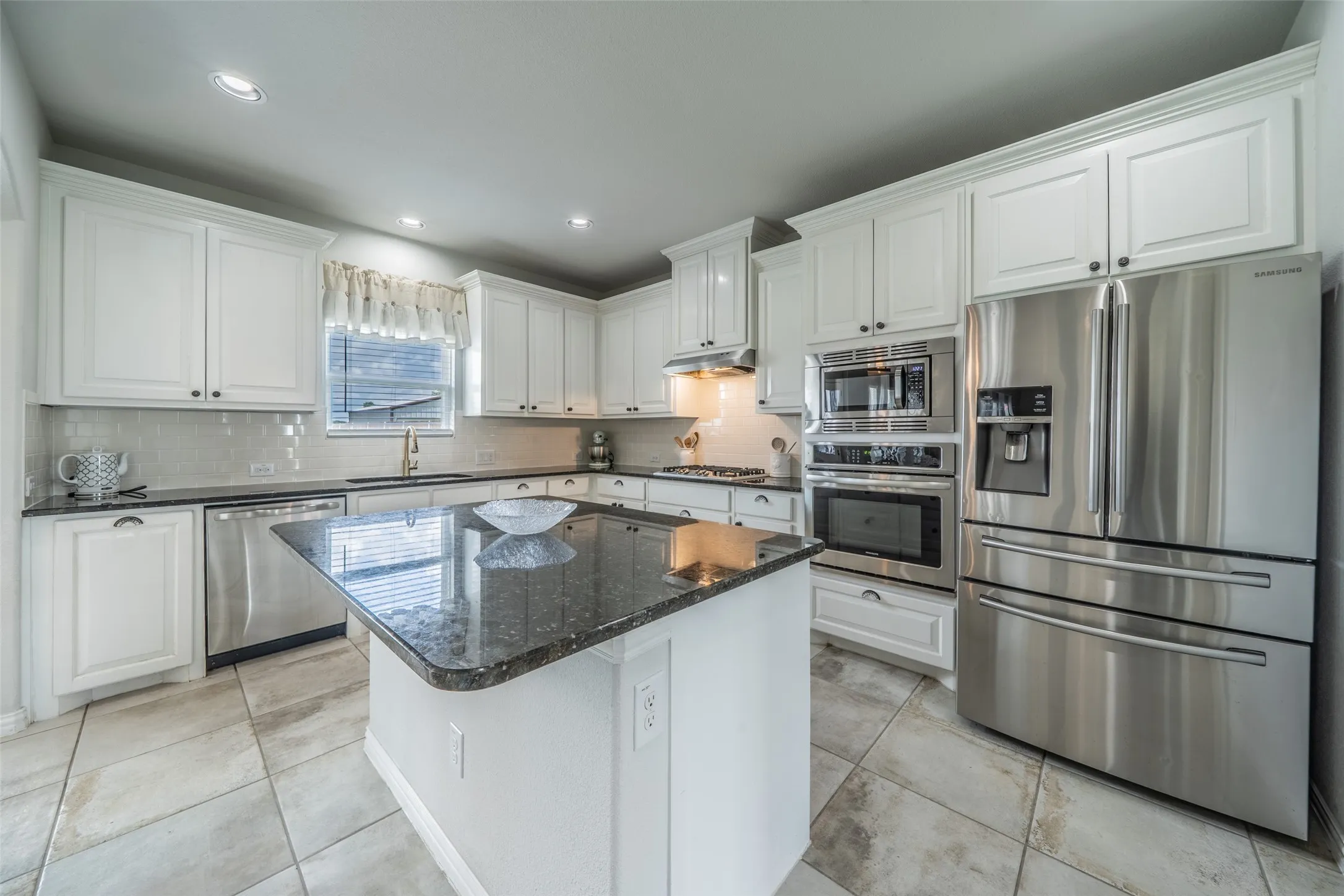 Single Family Residence For Sale in Collin County , 14797 County Road 489, Nevada, Texas 75173, 4 Bedroom, 3 Bathroom, 2 Garage spaces, 2,784 Sqft, built in 2018, mls#21292455, Real Estate Agent in Nevada, Homes For Sale in Collin county, Homes For Sale in Nevada, Realtor in Nevada Texas, Real Estate Brokerage Independent Realty Texas, Luminita Cordes Realtor