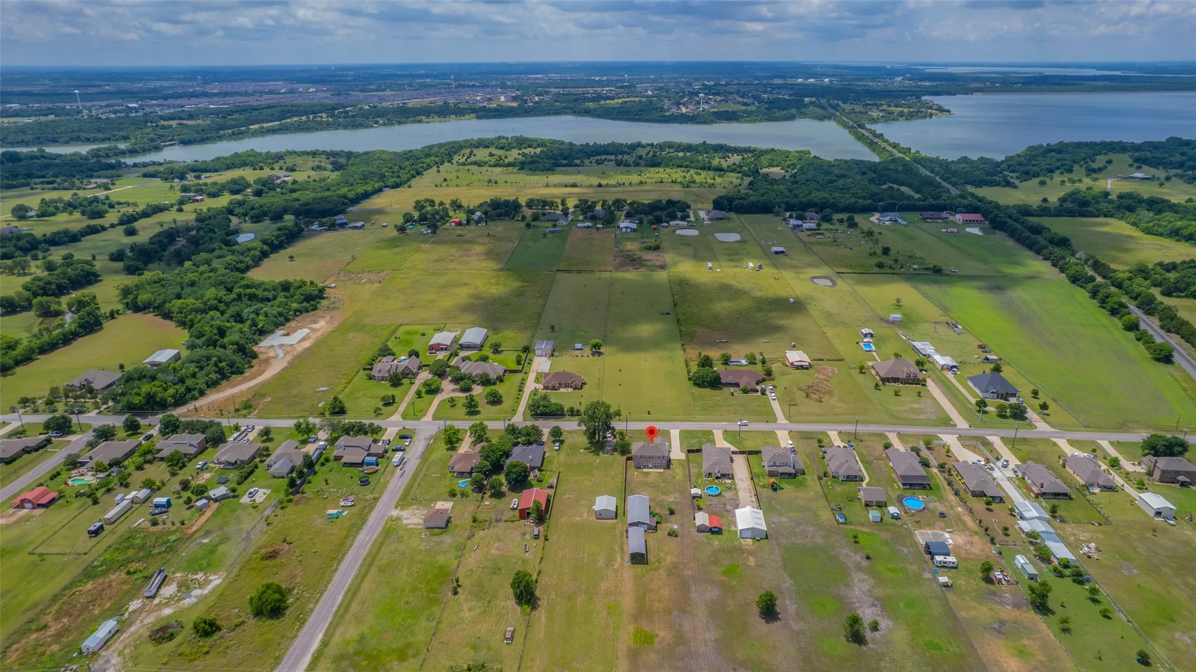 Single Family Residence For Sale in Collin County , 14797 County Road 489, Nevada, Texas 75173, 4 Bedroom, 3 Bathroom, 2 Garage spaces, 2,784 Sqft, built in 2018, mls#21292455, Real Estate Agent in Nevada, Homes For Sale in Collin county, Homes For Sale in Nevada, Realtor in Nevada Texas, Real Estate Brokerage Independent Realty Texas, Luminita Cordes Realtor