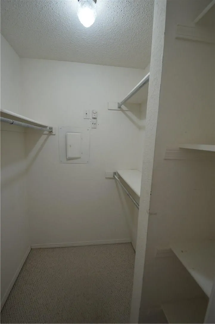 Condominium For Sale in Collin County , 4748 Old Bent Tree Lane 1102, Dallas, Texas 75287, 2 Bedroom, 2 Bathroom, Garage spaces, 1,070 Sqft, built in 1985, mls#21294118, Real Estate Agent in Dallas, Homes For Sale in Collin county, Homes For Sale in Dallas, Realtor in Dallas Texas, Real Estate Brokerage Independent Realty Texas, Luminita Cordes Realtor
