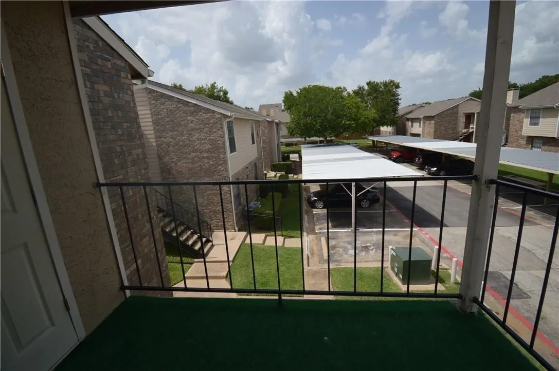 Condominium For Sale in Collin County , 4748 Old Bent Tree Lane 1102, Dallas, Texas 75287, 2 Bedroom, 2 Bathroom, Garage spaces, 1,070 Sqft, built in 1985, mls#21294118, Real Estate Agent in Dallas, Homes For Sale in Collin county, Homes For Sale in Dallas, Realtor in Dallas Texas, Real Estate Brokerage Independent Realty Texas, Luminita Cordes Realtor