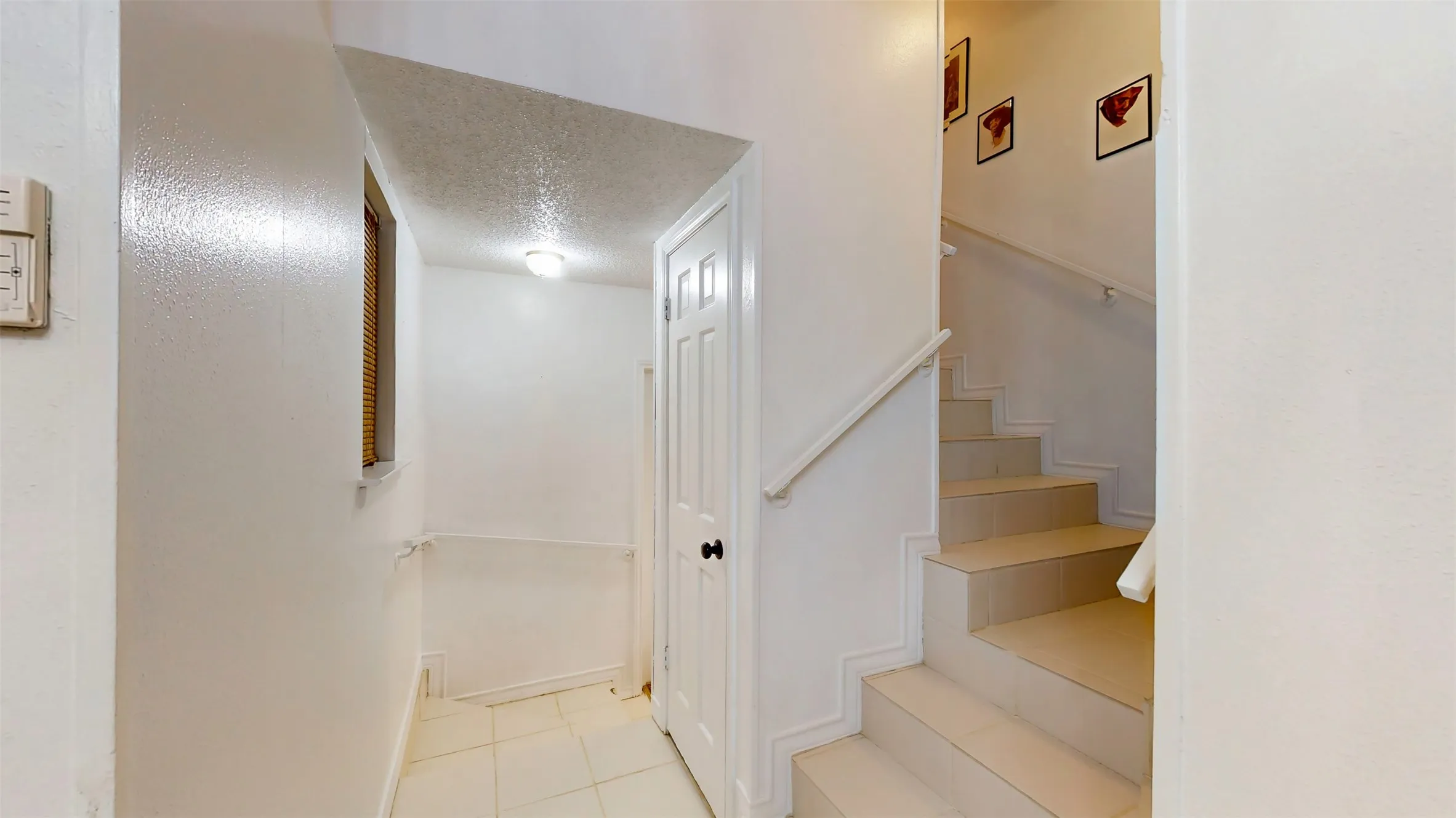 Single Family Residence For Sale in Tarrant County , 7432 Brentwood Stair Road, Fort Worth, Texas 76112, 3 Bedroom, 2 Bathroom, 2 Garage spaces, 1,840 Sqft, built in 1972, Price $315,000, mls#21286851, Real Estate Agent in Fort Worth, Homes For Sale in Tarrant county, Homes For Sale in Fort Worth, Realtor in Fort Worth Texas, Real Estate Brokerage Independent Realty Texas, Luminita Cordes Realtor