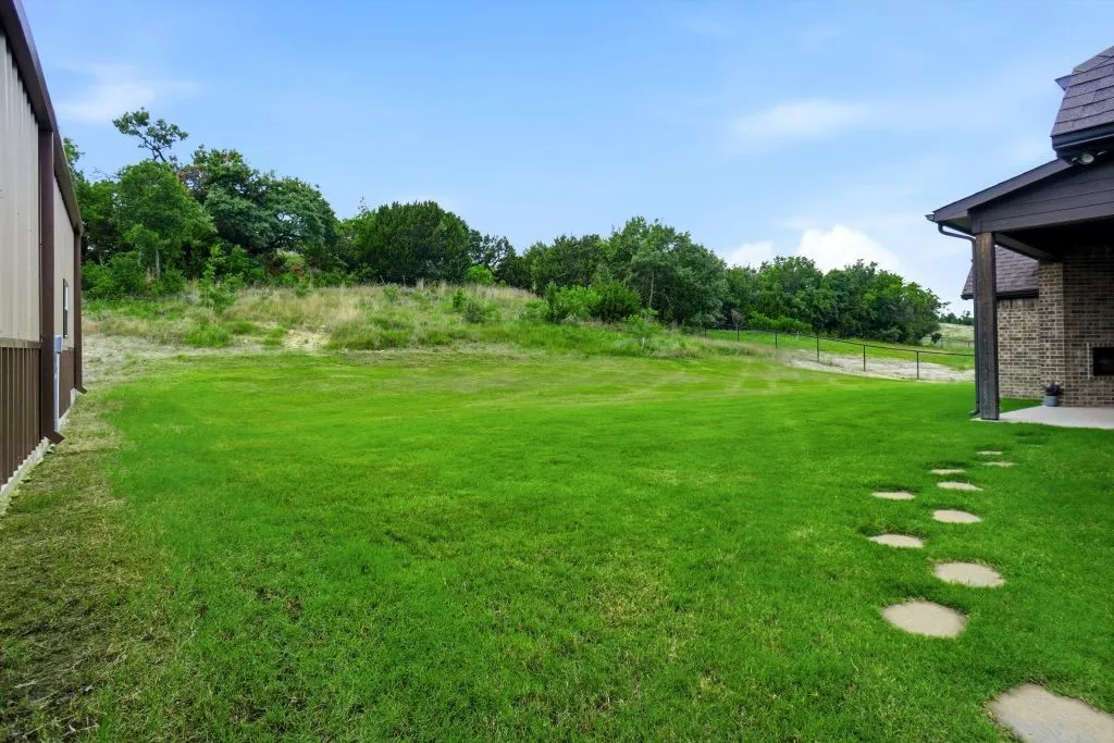 Single Family Residence For Sale in Parker County , 617 Bent Tree Lane, Weatherford, Texas 76085, 4 Bedroom, 2 Bathroom, 2 Garage spaces, 2,297 Sqft, built in 2021, mls#21294100, Real Estate Agent in Weatherford, Homes For Sale in Parker county, Homes For Sale in Weatherford, Realtor in Weatherford Texas, Real Estate Brokerage Independent Realty Texas, Luminita Cordes Realtor