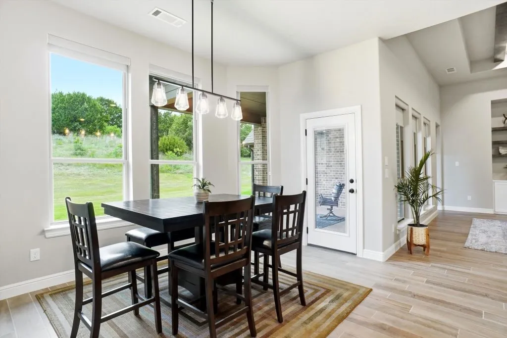 Single Family Residence For Sale in Parker County , 617 Bent Tree Lane, Weatherford, Texas 76085, 4 Bedroom, 2 Bathroom, 2 Garage spaces, 2,297 Sqft, built in 2021, mls#21294100, Real Estate Agent in Weatherford, Homes For Sale in Parker county, Homes For Sale in Weatherford, Realtor in Weatherford Texas, Real Estate Brokerage Independent Realty Texas, Luminita Cordes Realtor